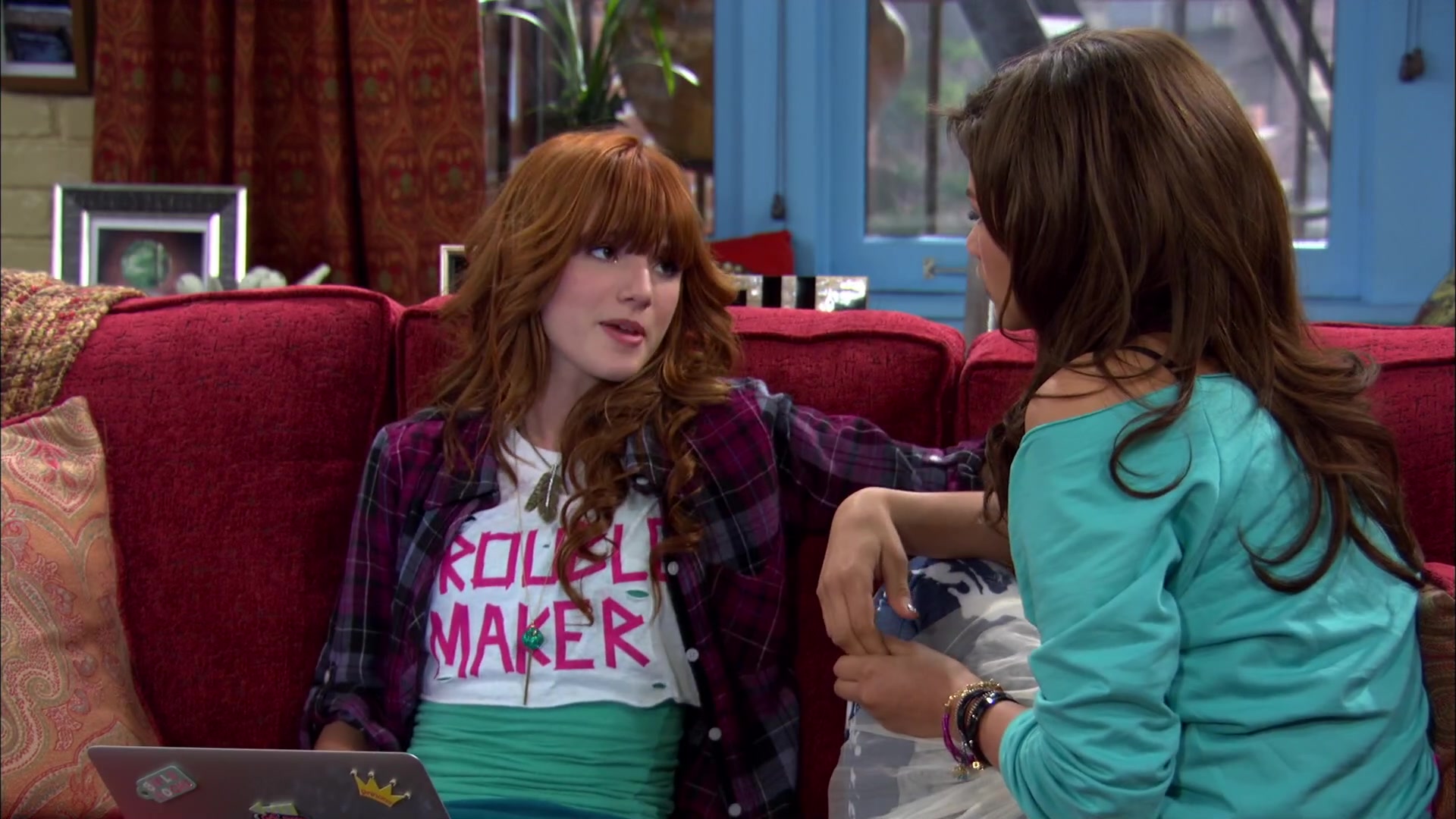 Shake_It_Up_S02E01_Shrink_It_Up_1080p_BTD_000101.jpg Shake_It_Up_S02E01_Shrink_It_Up_1080p_BTD_000101.jpg