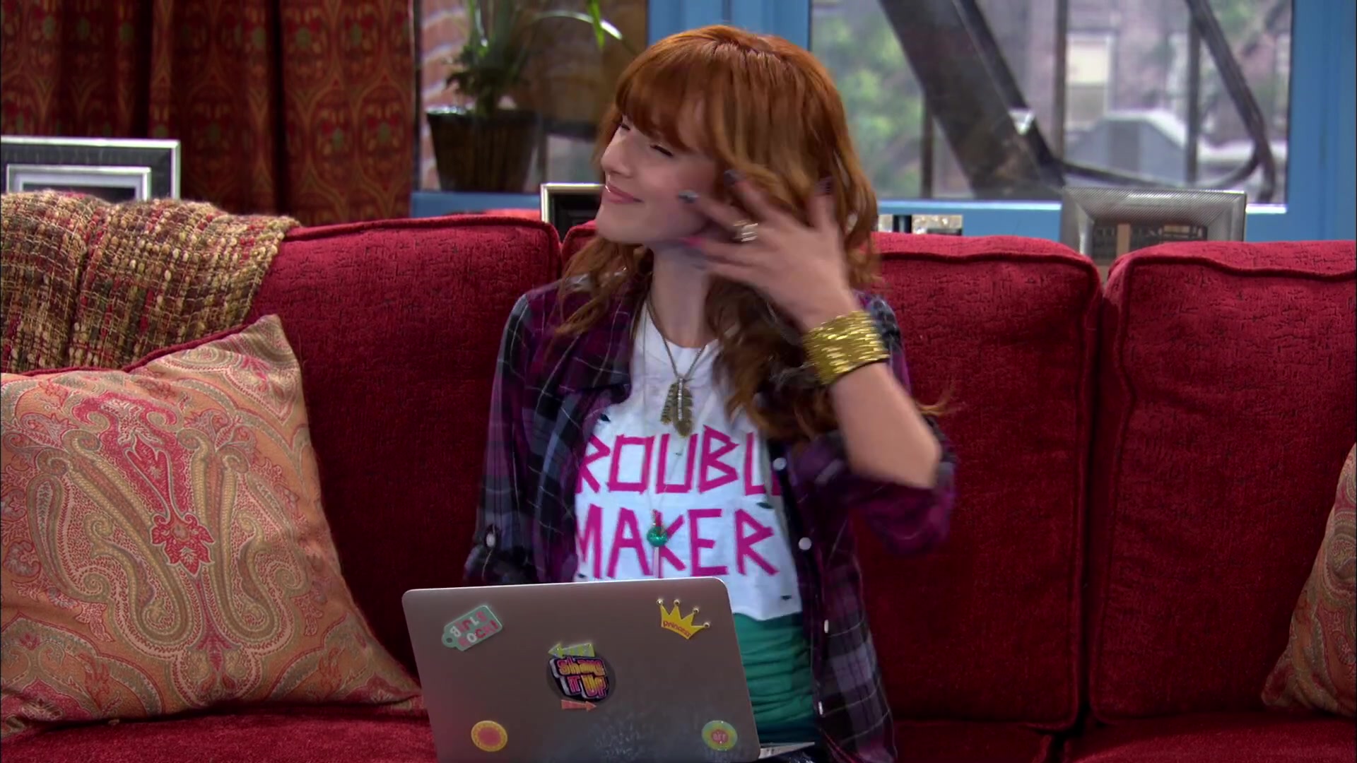 Shake_It_Up_S02E01_Shrink_It_Up_1080p_BTD_000151.jpg Shake_It_Up_S02E01_Shrink_It_Up_1080p_BTD_000151.jpg
