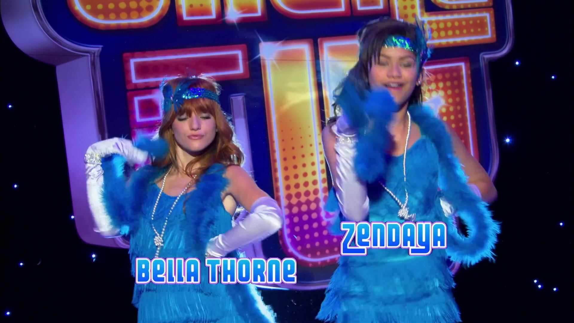 Shake_It_Up_S02E01_Shrink_It_Up_1080p_BTD_000256.jpg