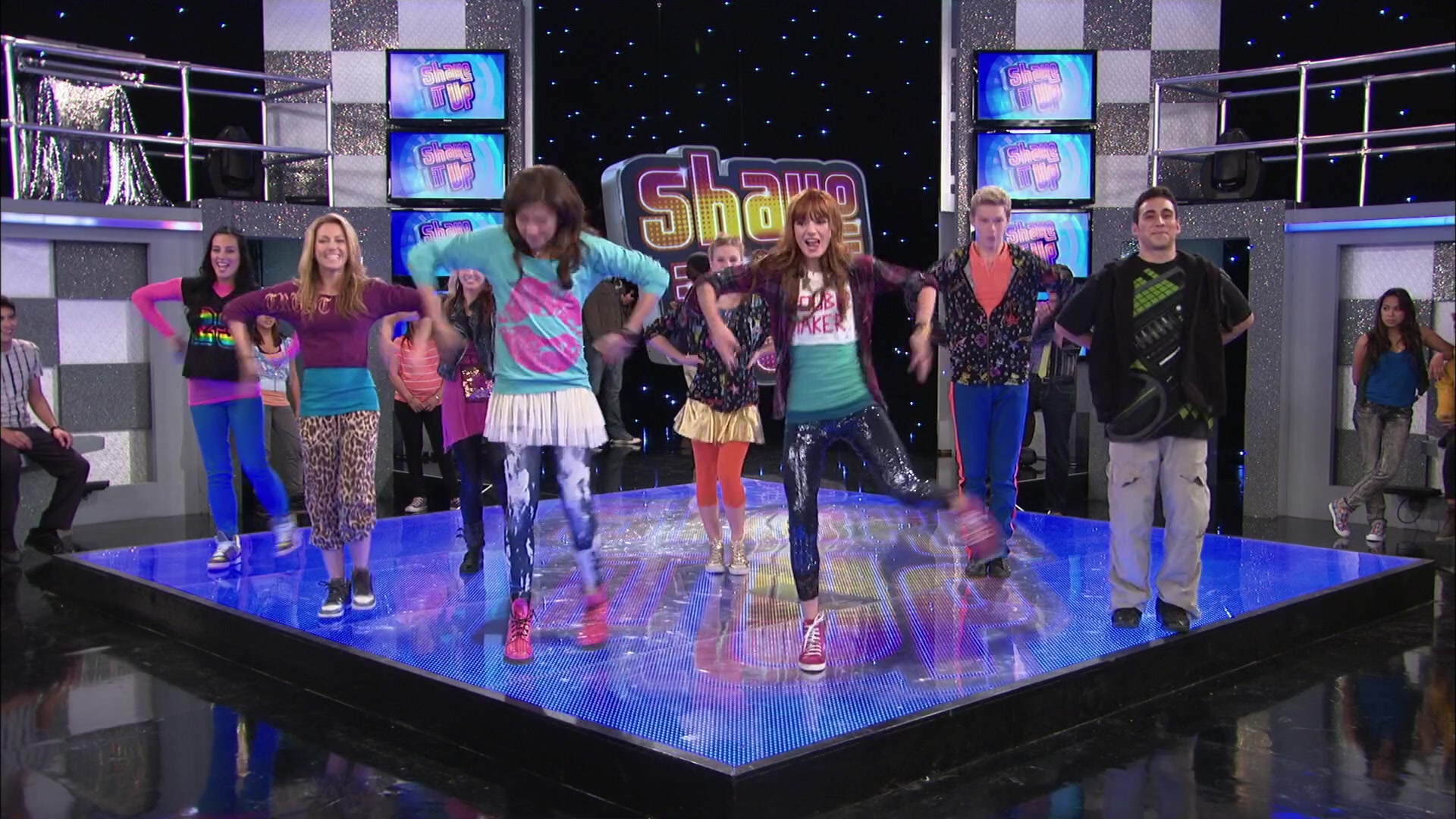 Shake_It_Up_S02E01_Shrink_It_Up_1080p_BTD_000358.jpg Shake_It_Up_S02E01_Shrink_It_Up_1080p_BTD_000358.jpg