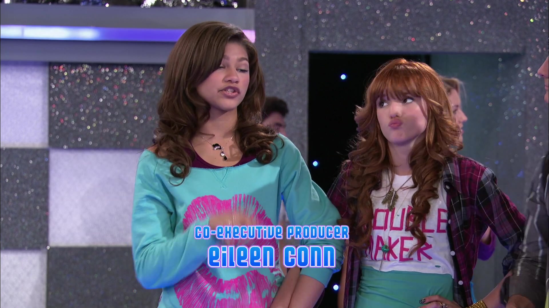 Shake_It_Up_S02E01_Shrink_It_Up_1080p_BTD_000403.jpg