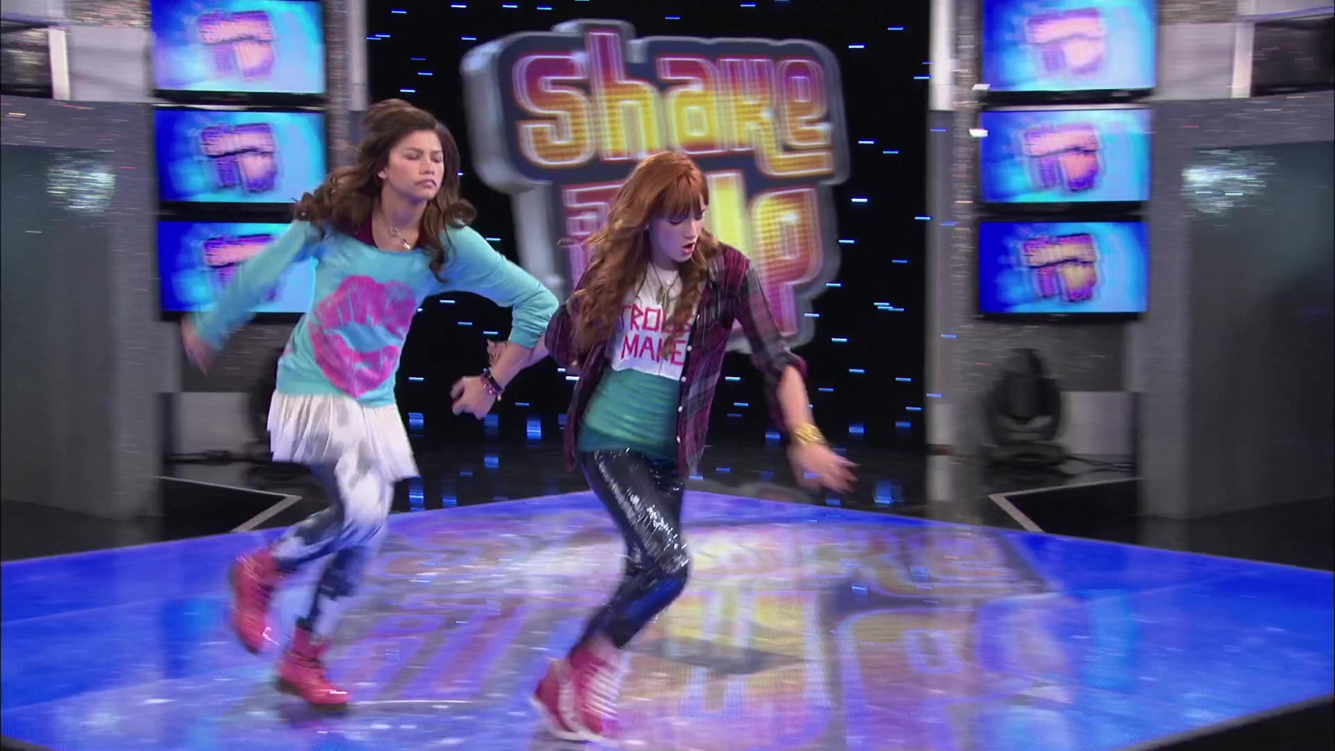 Shake_It_Up_S02E01_Shrink_It_Up_1080p_BTD_000493.jpg Shake_It_Up_S02E01_Shrink_It_Up_1080p_BTD_000493.jpg