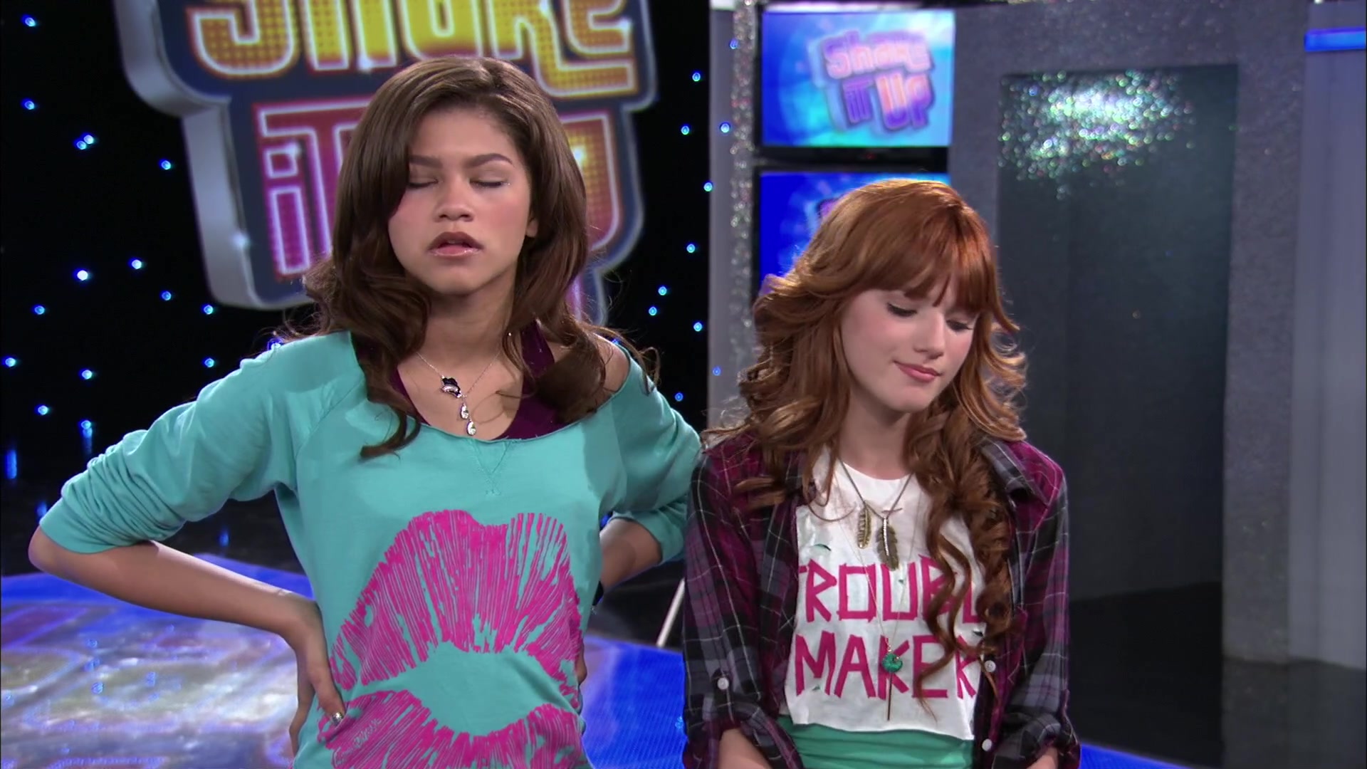 Shake_It_Up_S02E01_Shrink_It_Up_1080p_BTD_000528.jpg