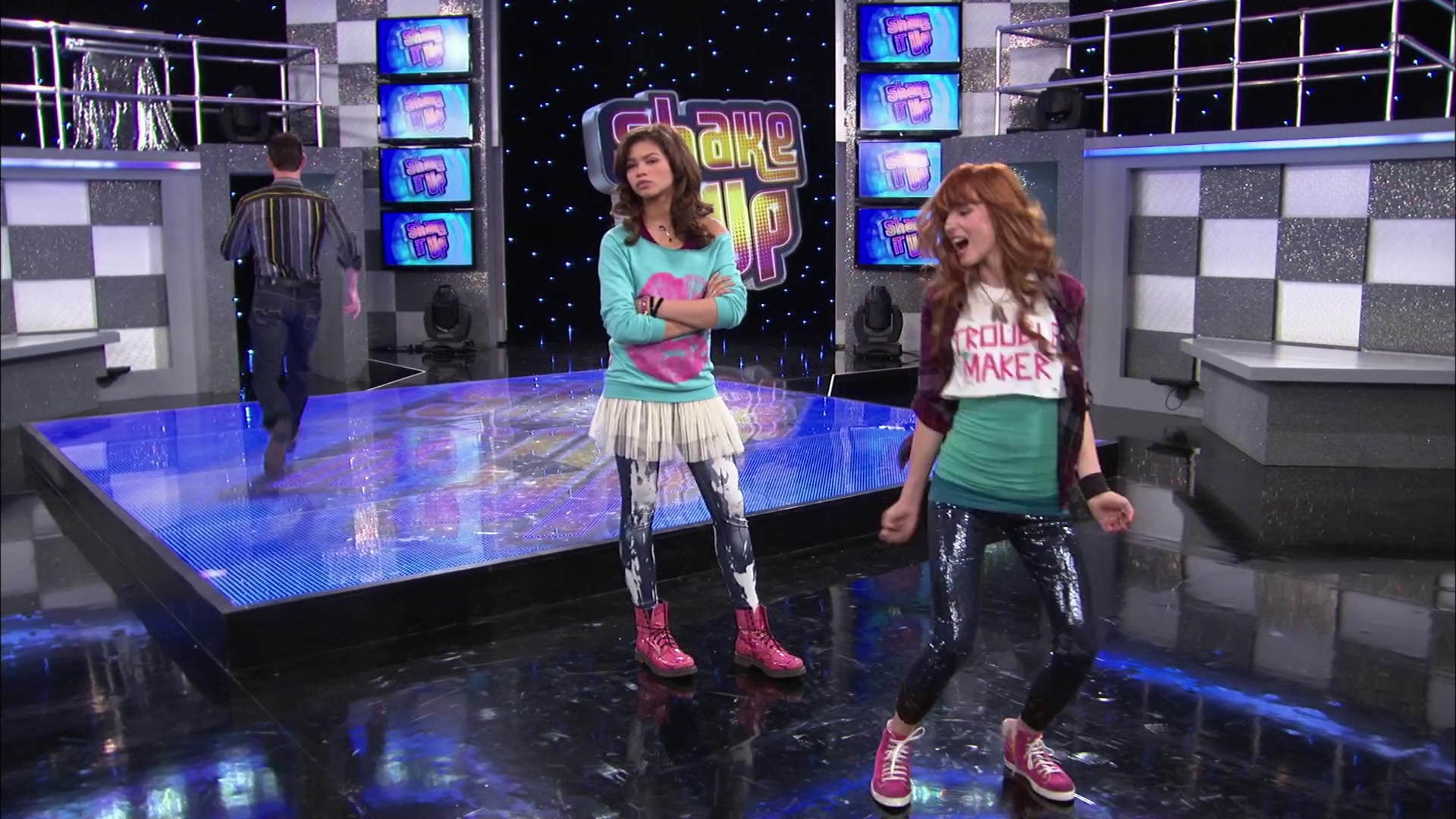Shake_It_Up_S02E01_Shrink_It_Up_1080p_BTD_000546.jpg