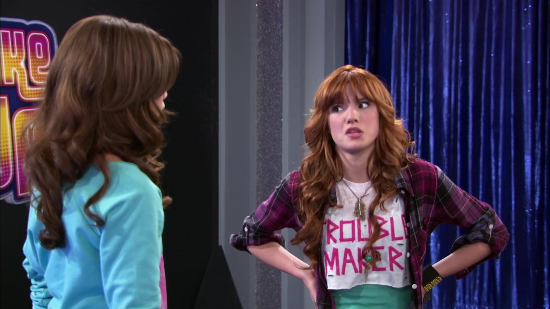 Shake_It_Up_S02E01_Shrink_It_Up_1080p_BTD_000600.jpg Shake_It_Up_S02E01_Shrink_It_Up_1080p_BTD_000600.jpg