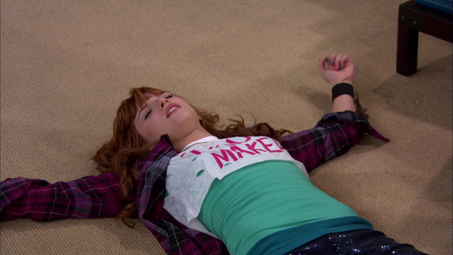 Shake_It_Up_S02E01_Shrink_It_Up_1080p_BTD_001491.jpg