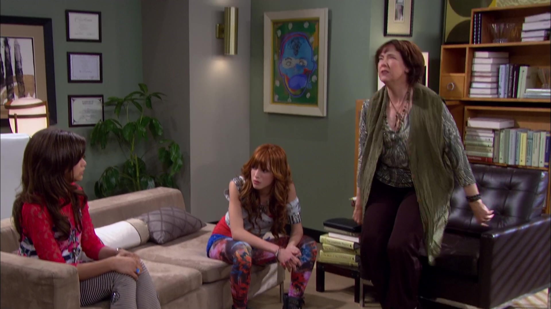 Shake_It_Up_S02E01_Shrink_It_Up_1080p_BTD_001888.jpg Shake_It_Up_S02E01_Shrink_It_Up_1080p_BTD_001888.jpg