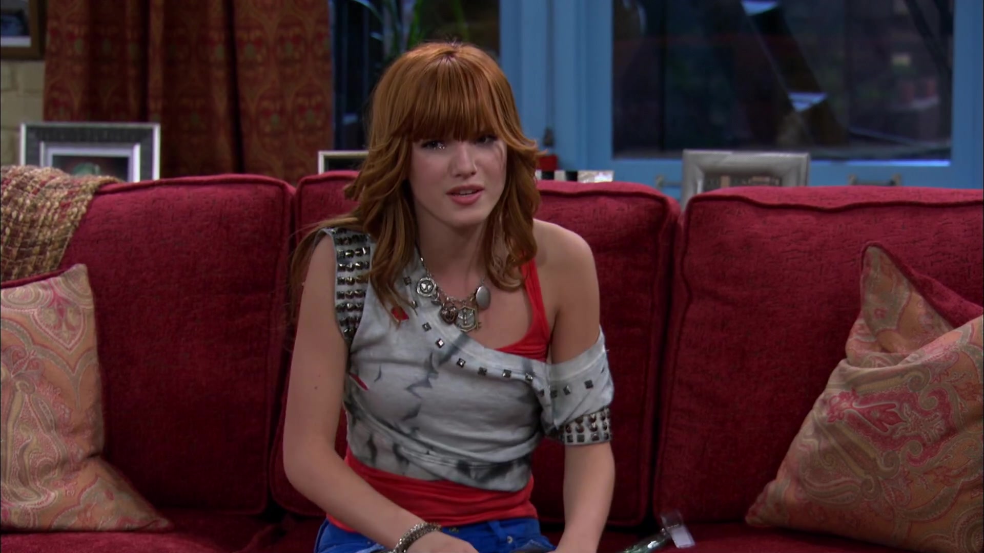 Shake_It_Up_S02E01_Shrink_It_Up_1080p_BTD_002164.jpg Shake_It_Up_S02E01_Shrink_It_Up_1080p_BTD_002164.jpg