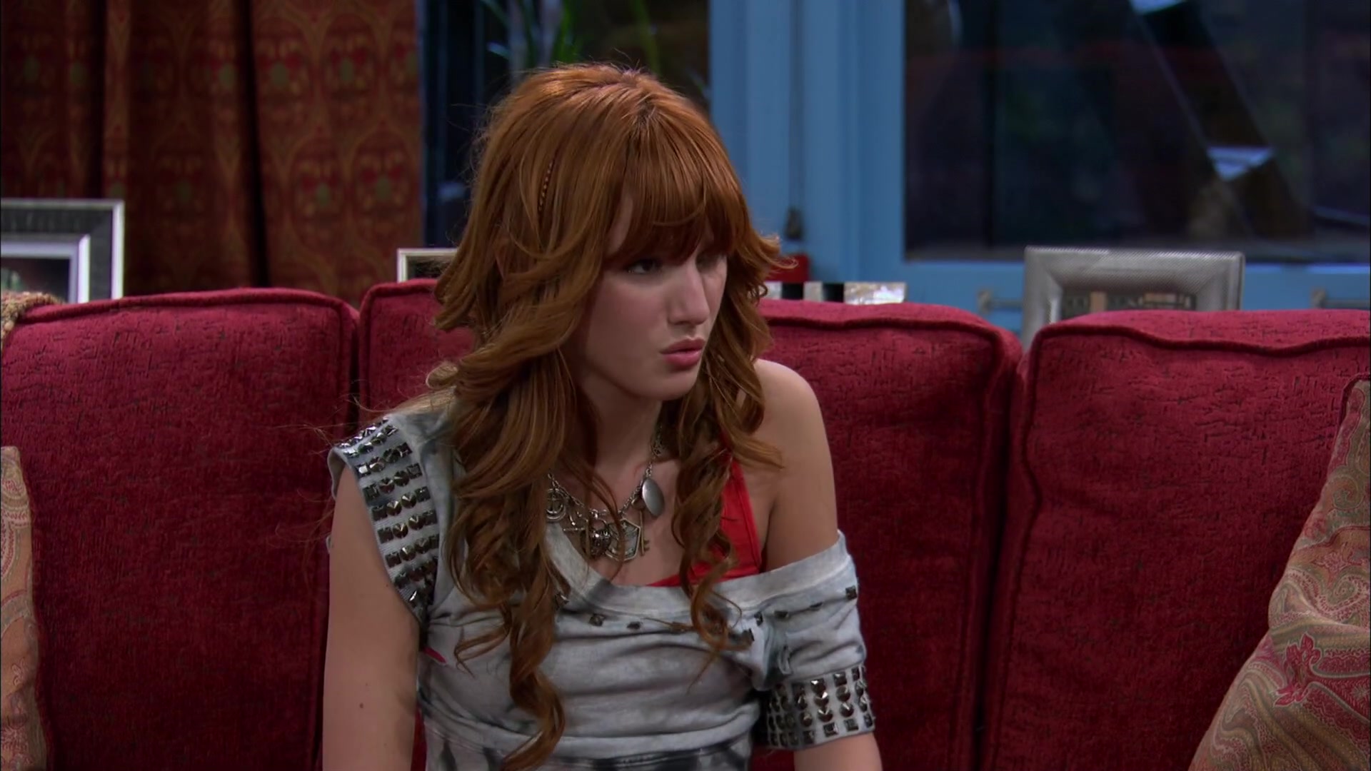 Shake_It_Up_S02E01_Shrink_It_Up_1080p_BTD_002189.jpg