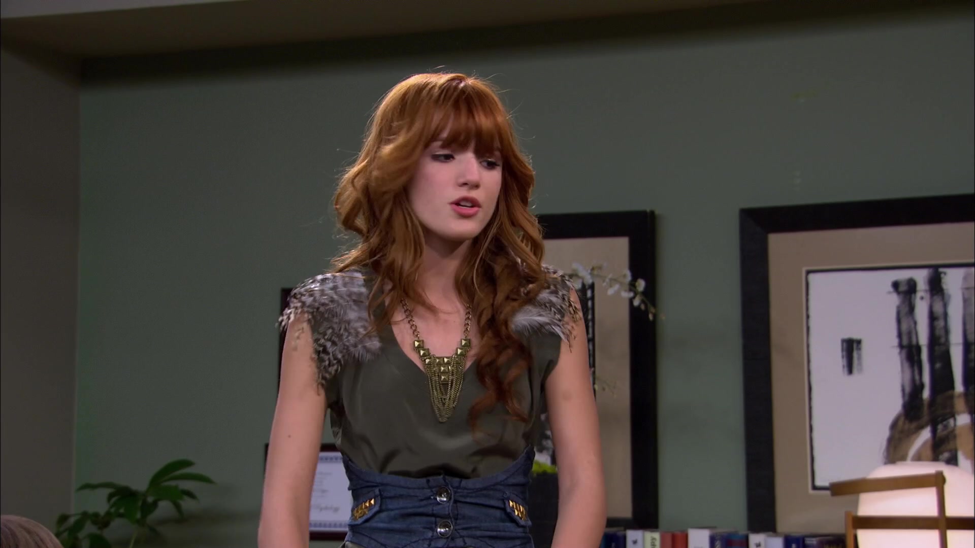 Shake_It_Up_S02E01_Shrink_It_Up_1080p_BTD_002547.jpg Shake_It_Up_S02E01_Shrink_It_Up_1080p_BTD_002547.jpg