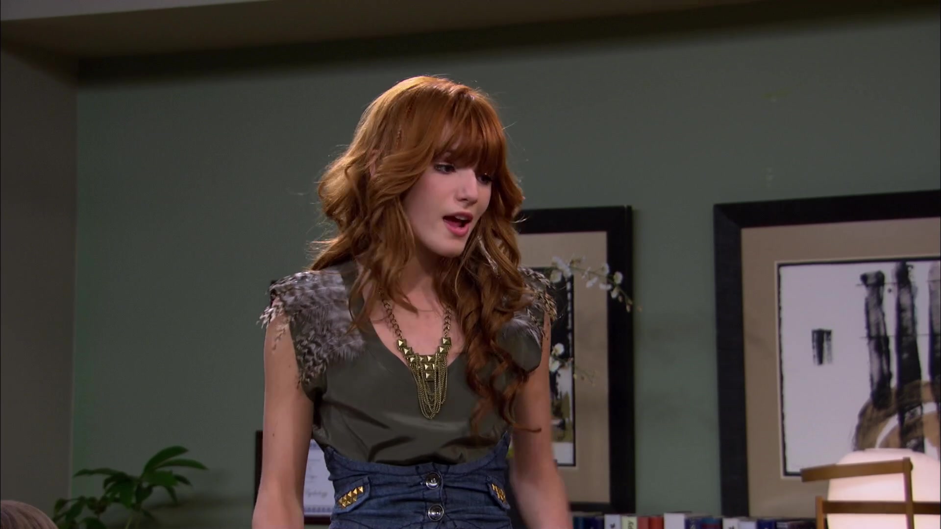 Shake_It_Up_S02E01_Shrink_It_Up_1080p_BTD_002548.jpg Shake_It_Up_S02E01_Shrink_It_Up_1080p_BTD_002548.jpg