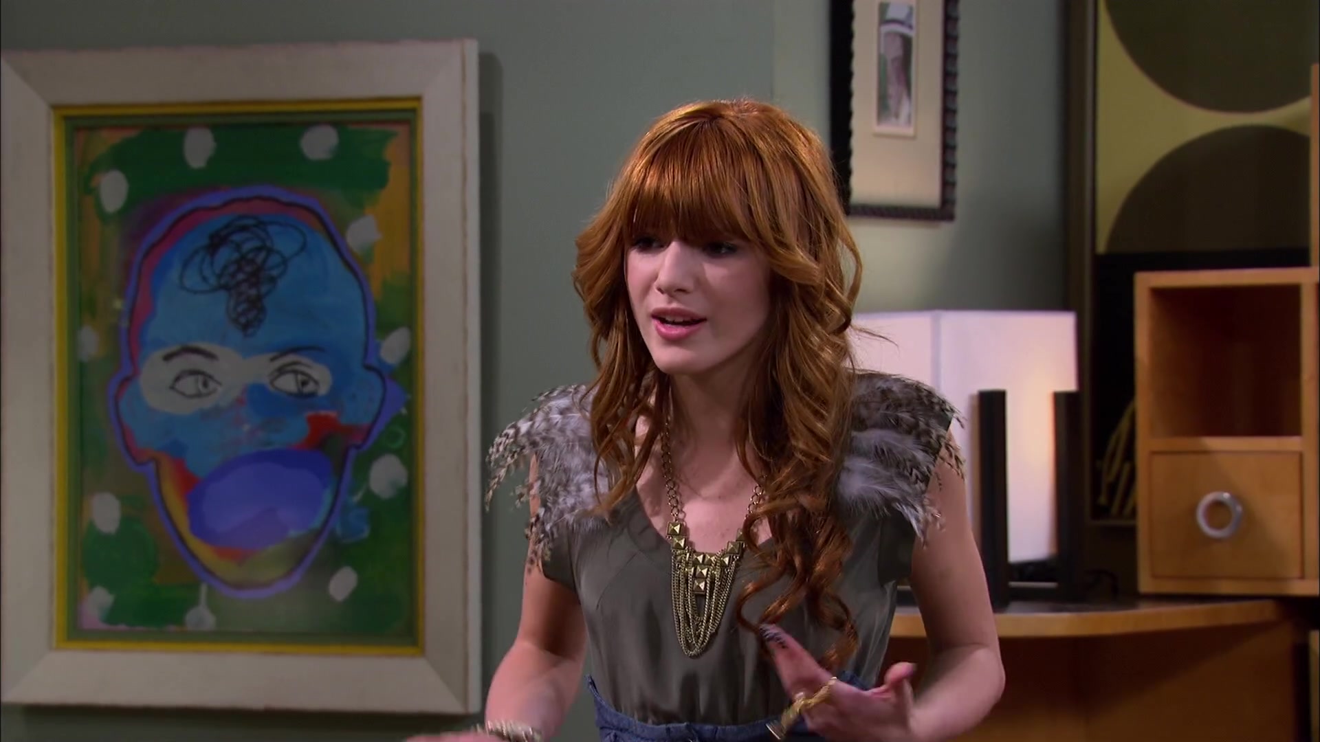 Shake_It_Up_S02E01_Shrink_It_Up_1080p_BTD_002563.jpg