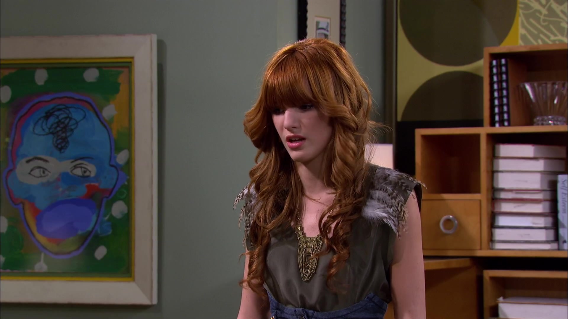 Shake_It_Up_S02E01_Shrink_It_Up_1080p_BTD_002803.jpg