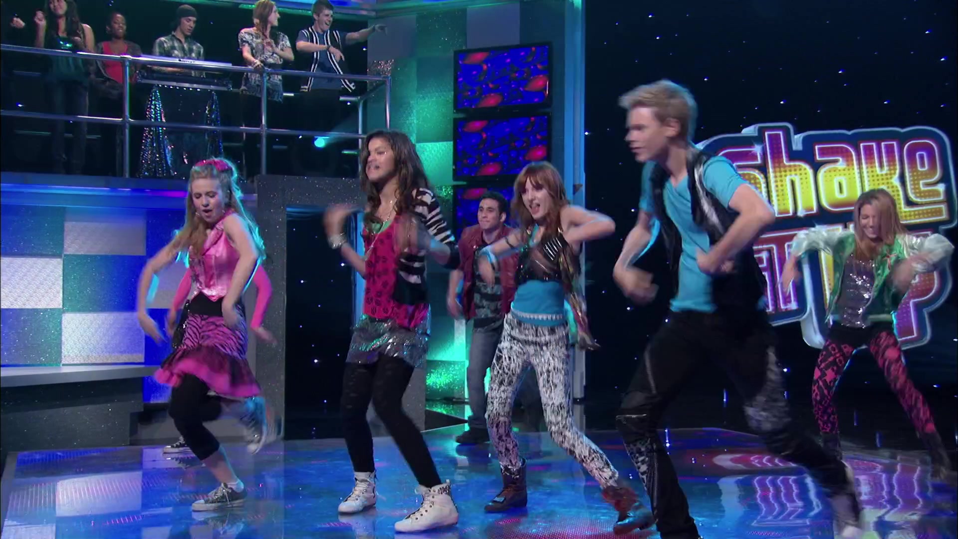 Shake_It_Up_S02E01_Shrink_It_Up_1080p_BTD_002887.jpg