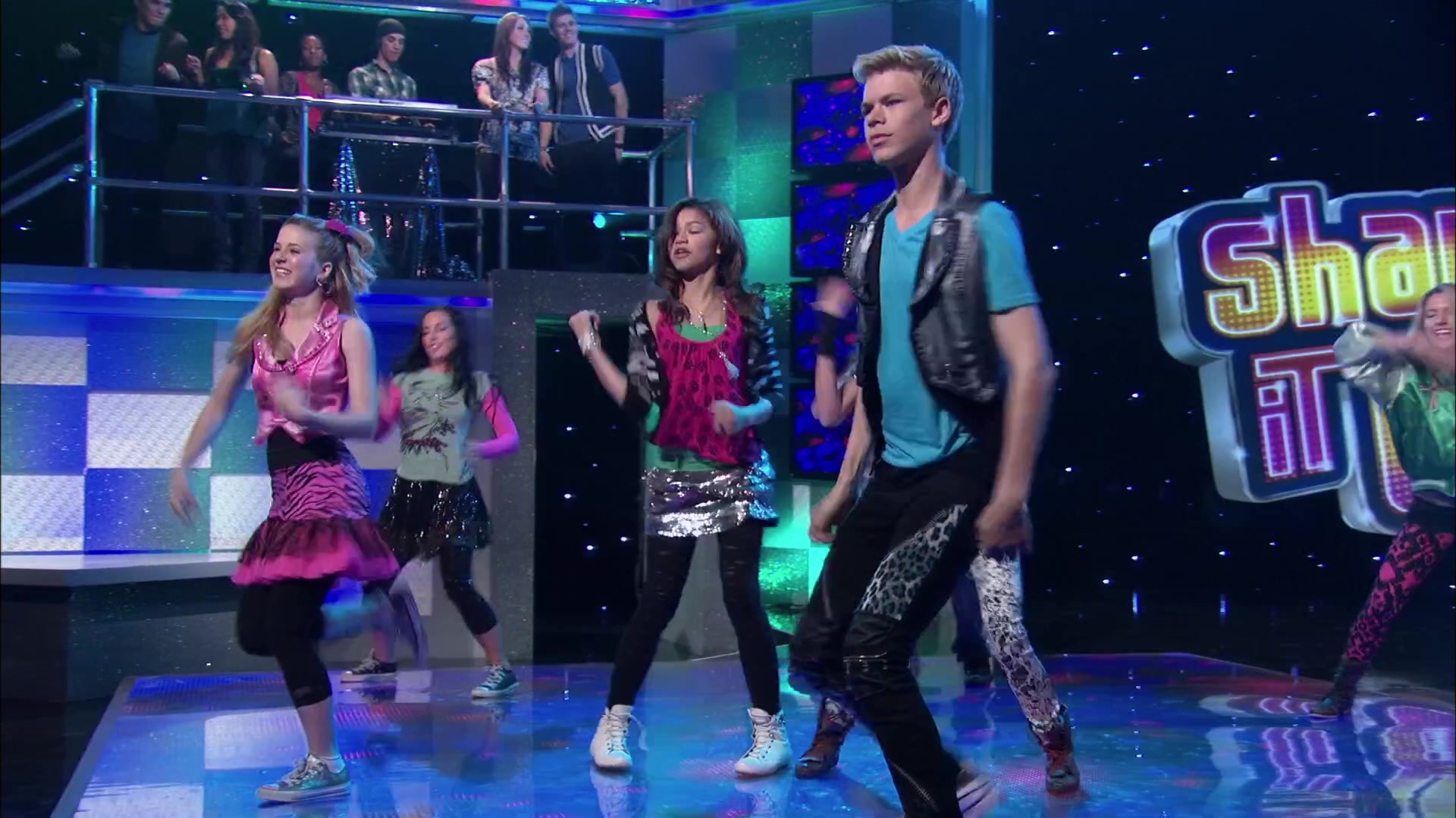 Shake_It_Up_S02E01_Shrink_It_Up_1080p_BTD_002889.jpg Shake_It_Up_S02E01_Shrink_It_Up_1080p_BTD_002889.jpg