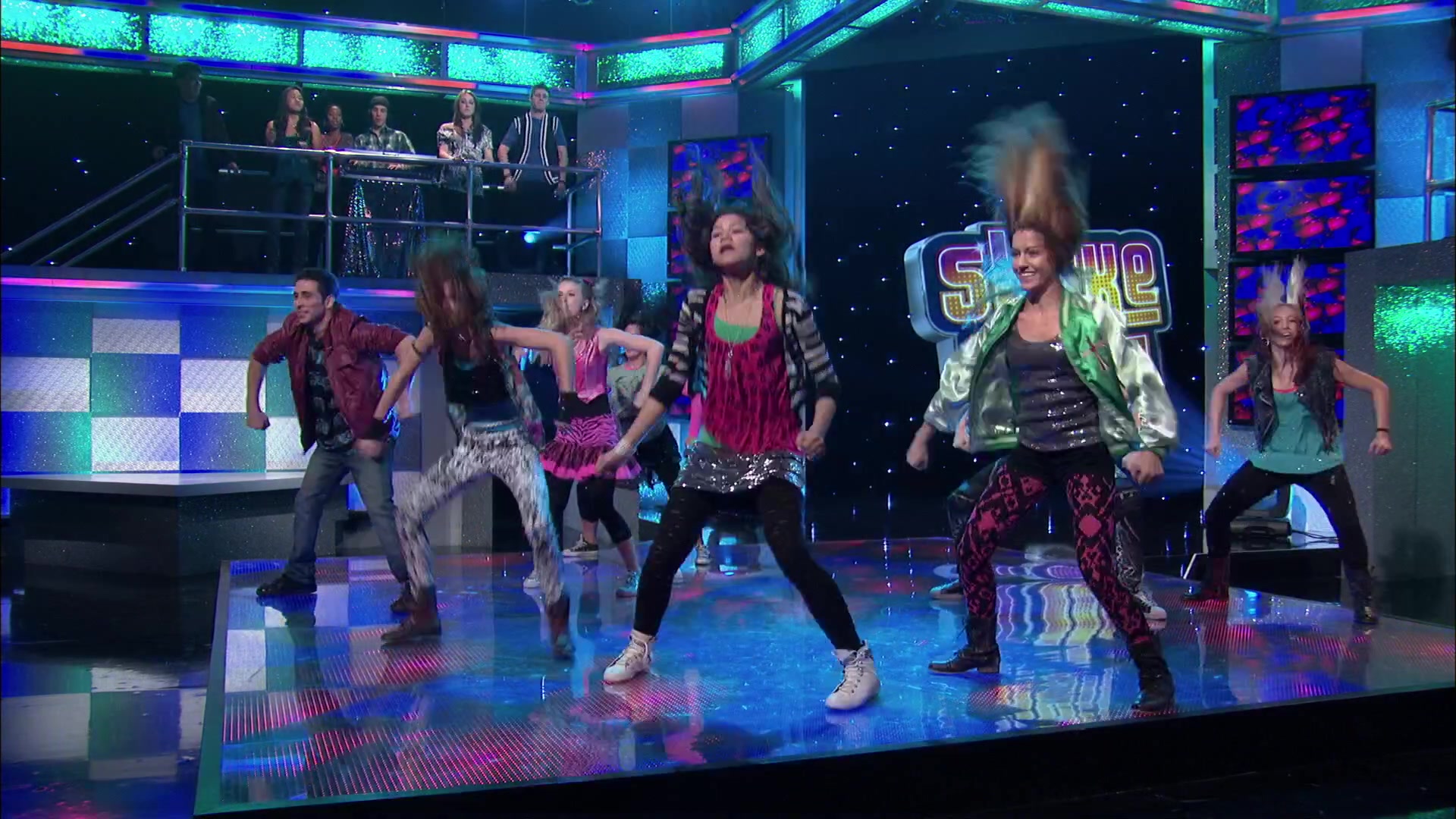 Shake_It_Up_S02E01_Shrink_It_Up_1080p_BTD_002915.jpg Shake_It_Up_S02E01_Shrink_It_Up_1080p_BTD_002915.jpg