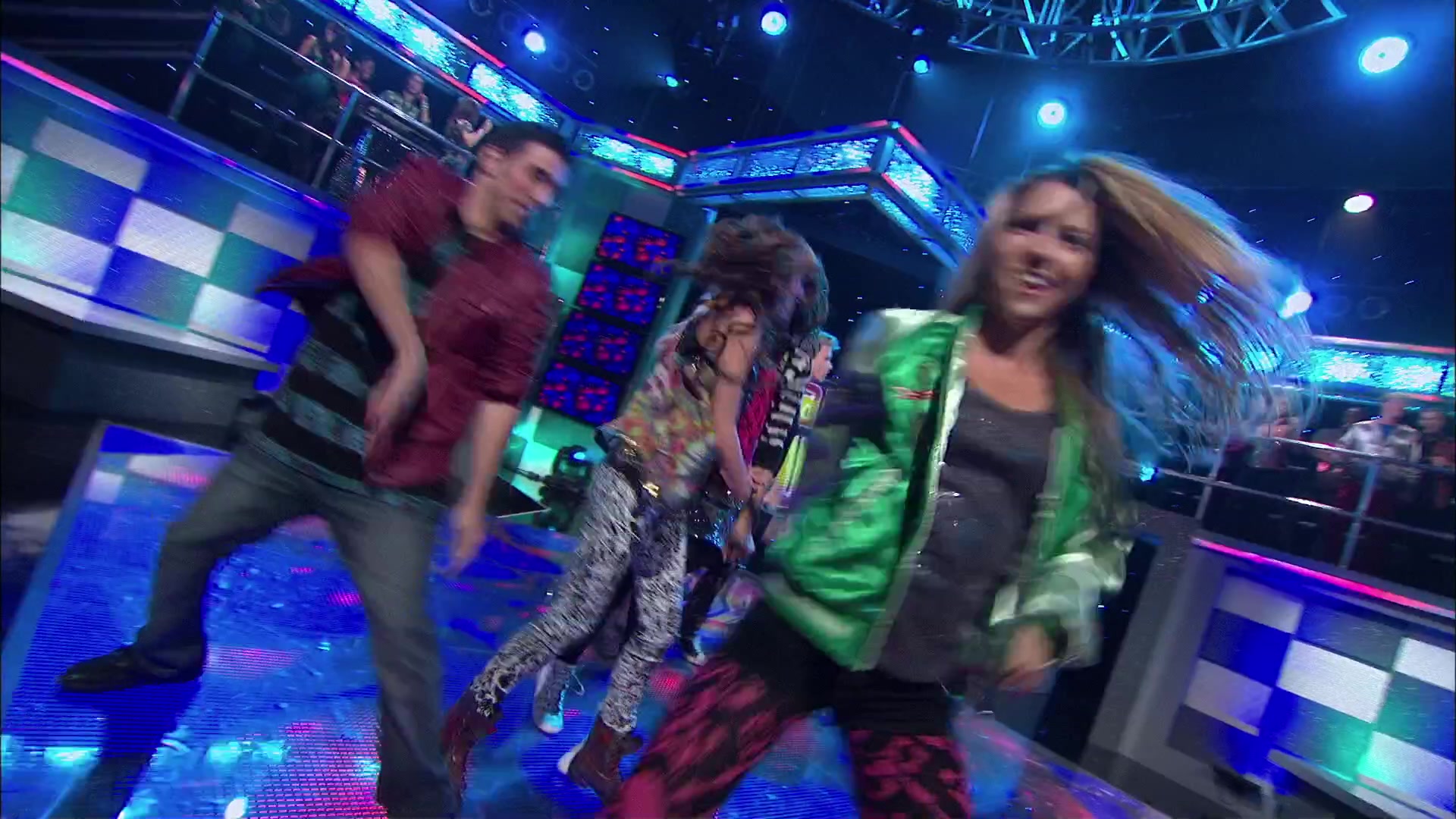 Shake_It_Up_S02E01_Shrink_It_Up_1080p_BTD_002931.jpg Shake_It_Up_S02E01_Shrink_It_Up_1080p_BTD_002931.jpg