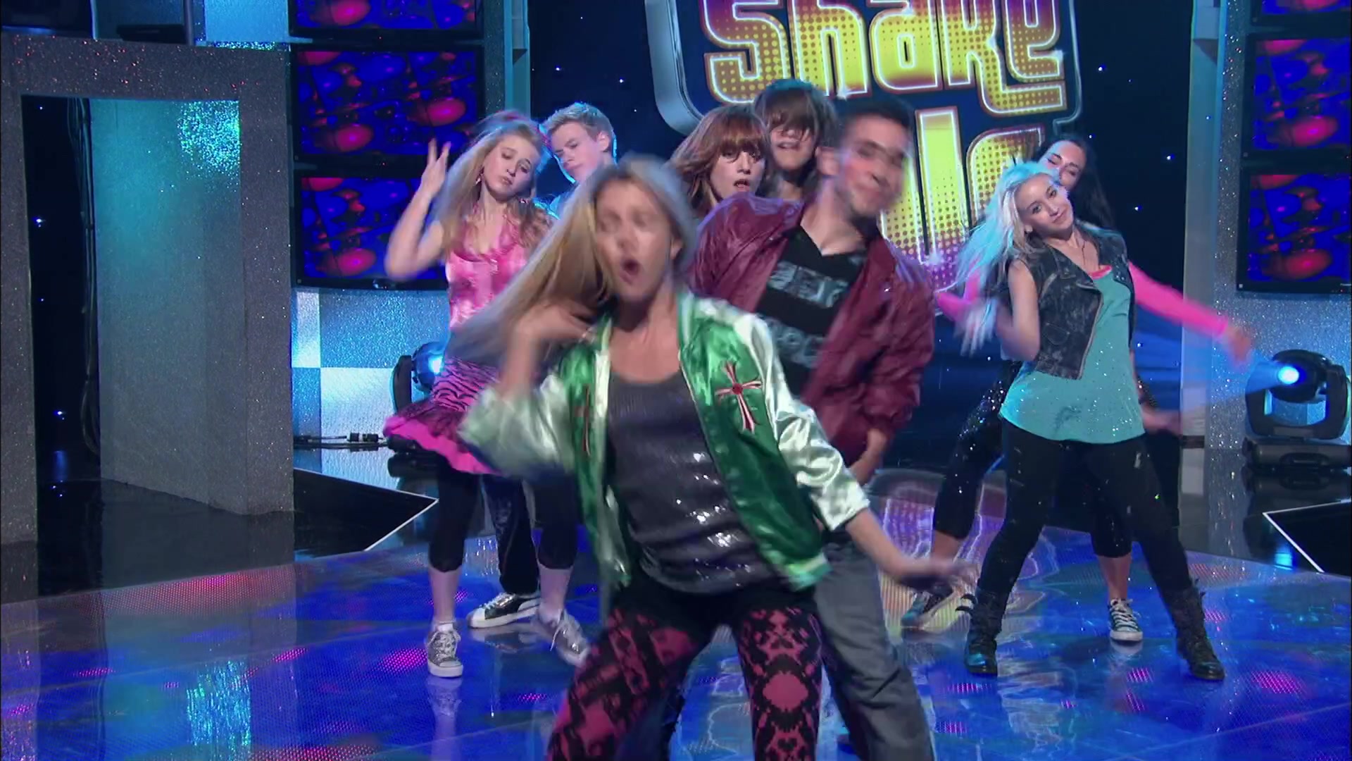 Shake_It_Up_S02E01_Shrink_It_Up_1080p_BTD_002948.jpg