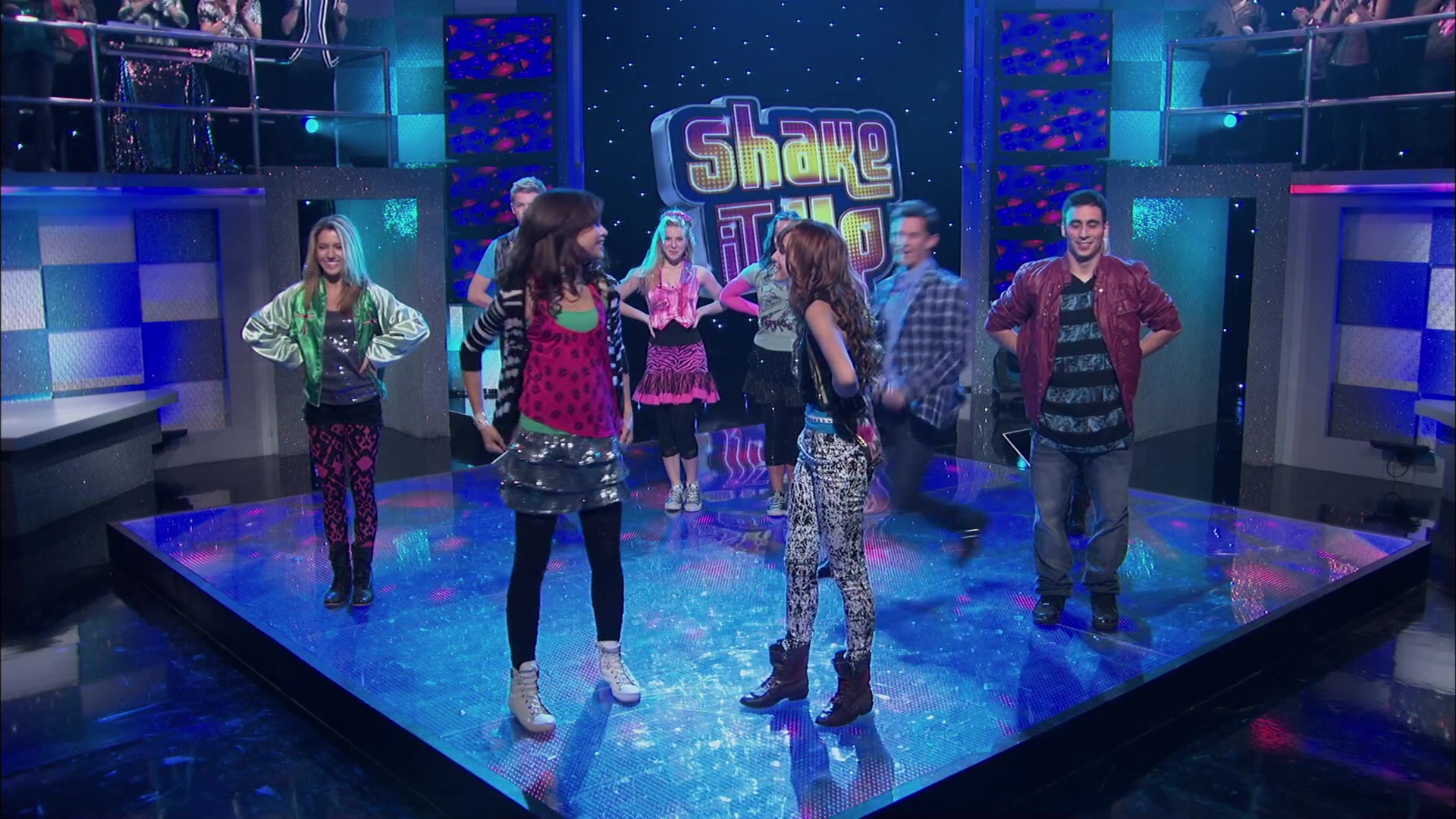 Shake_It_Up_S02E01_Shrink_It_Up_1080p_BTD_002978.jpg