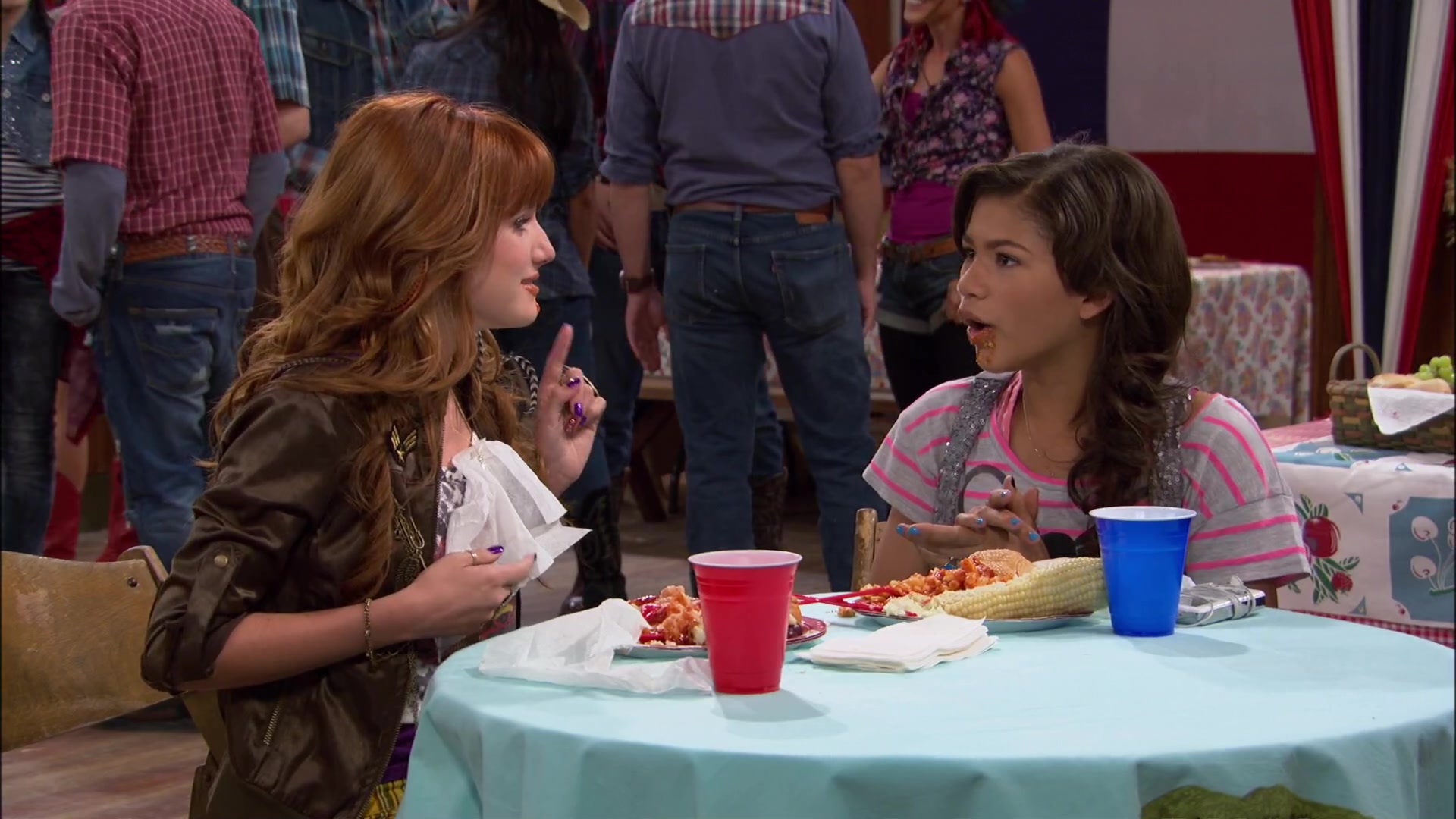 Shake_It_Up_S02E03_Shake_It_Up2C_Up_and_Away_1080p_BTD_004046.jpg Shake_It_Up_S02E03_Shake_It_Up2C_Up_and_Away_1080p_BTD_004046.jpg