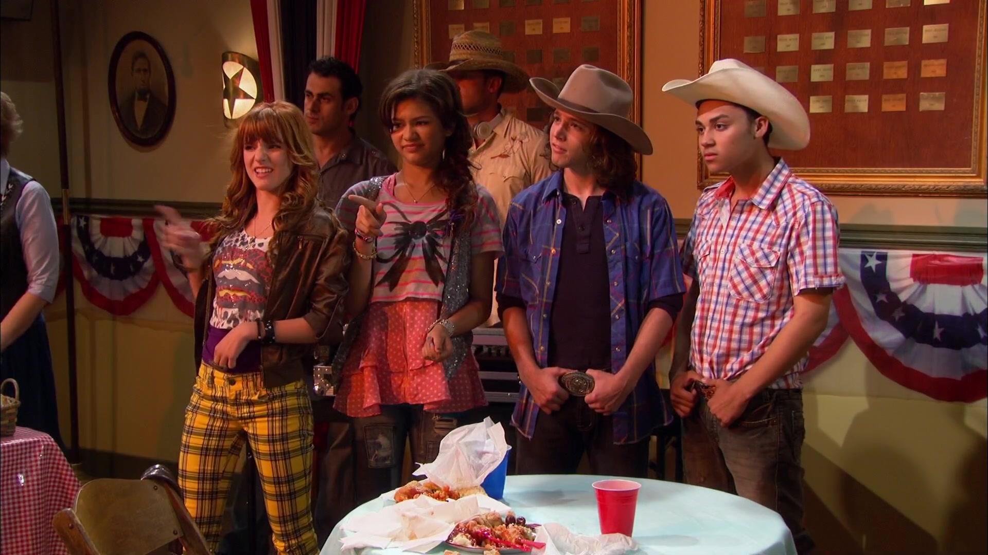 Shake_It_Up_S02E03_Shake_It_Up2C_Up_and_Away_1080p_BTD_004085.jpg Shake_It_Up_S02E03_Shake_It_Up2C_Up_and_Away_1080p_BTD_004085.jpg