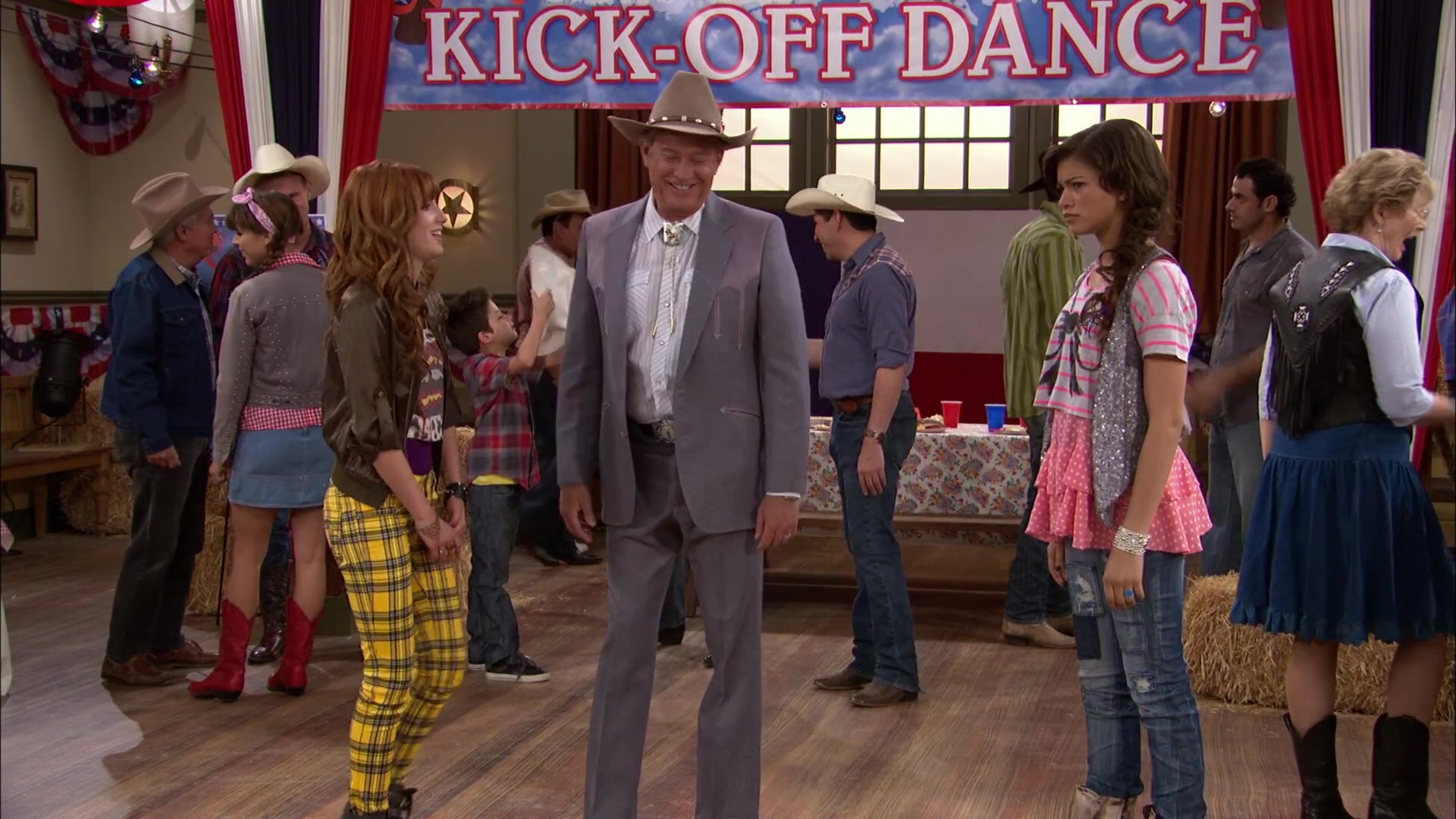 Shake_It_Up_S02E03_Shake_It_Up2C_Up_and_Away_1080p_BTD_004649.jpg Shake_It_Up_S02E03_Shake_It_Up2C_Up_and_Away_1080p_BTD_004649.jpg