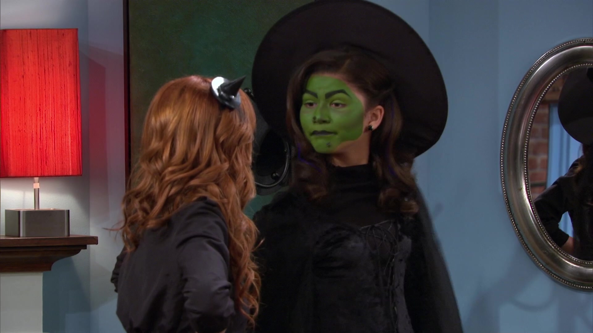 Shake_It_Up_S02E04_Beam_It_Up_1080p_BTD_000151.jpg Shake_It_Up_S02E04_Beam_It_Up_1080p_BTD_000151.jpg