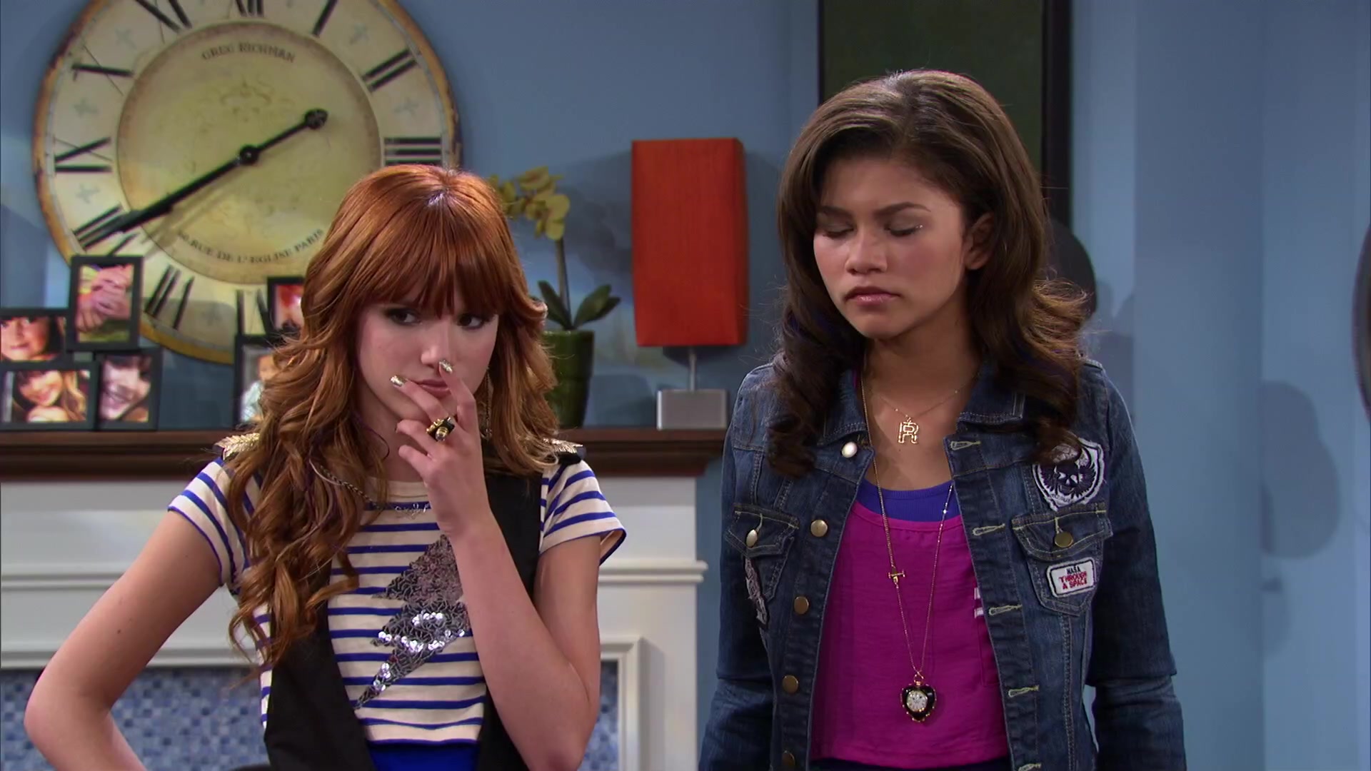 Shake_It_Up_S02E04_Beam_It_Up_1080p_BTD_002469.jpg Shake_It_Up_S02E04_Beam_It_Up_1080p_BTD_002469.jpg