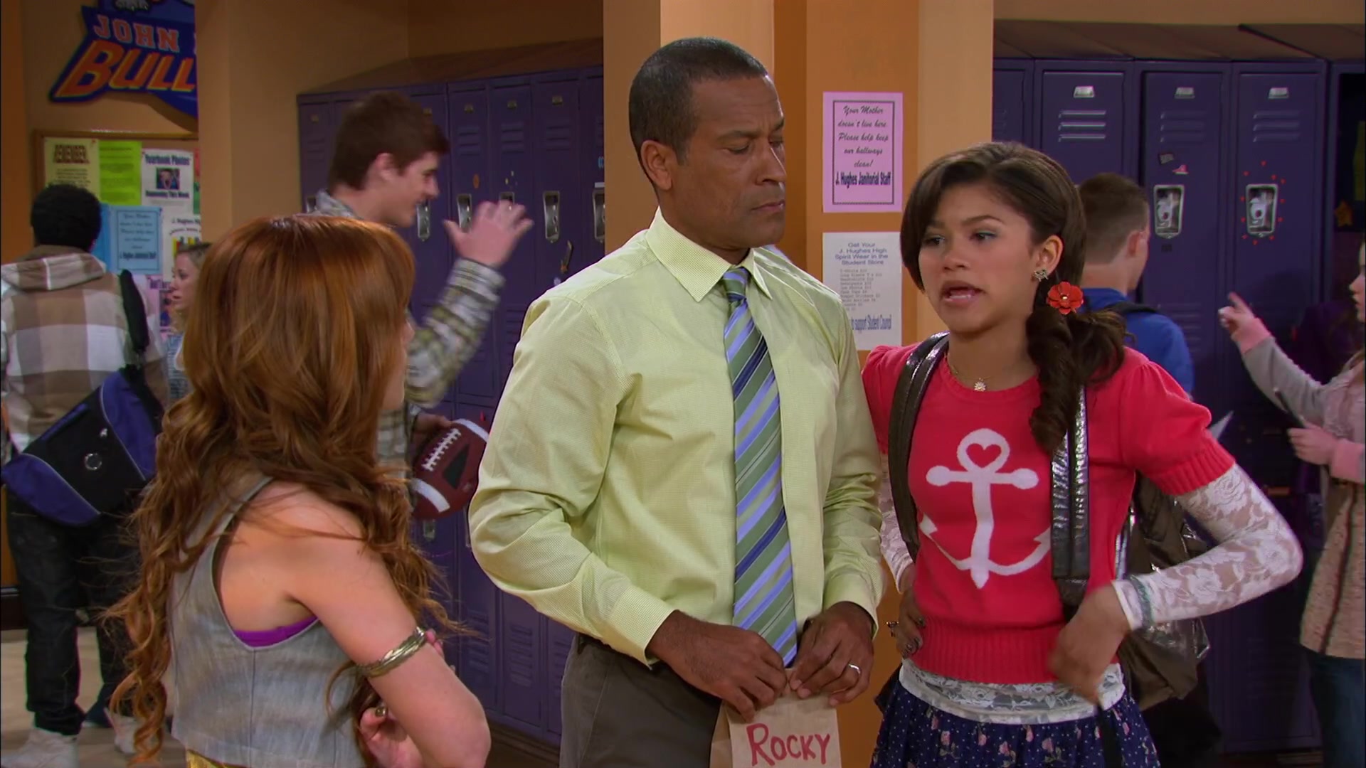 Shake_It_Up_S02E05_Doctor_It_Up_1080p_BTD_000170.jpg Shake_It_Up_S02E05_Doctor_It_Up_1080p_BTD_000170.jpg