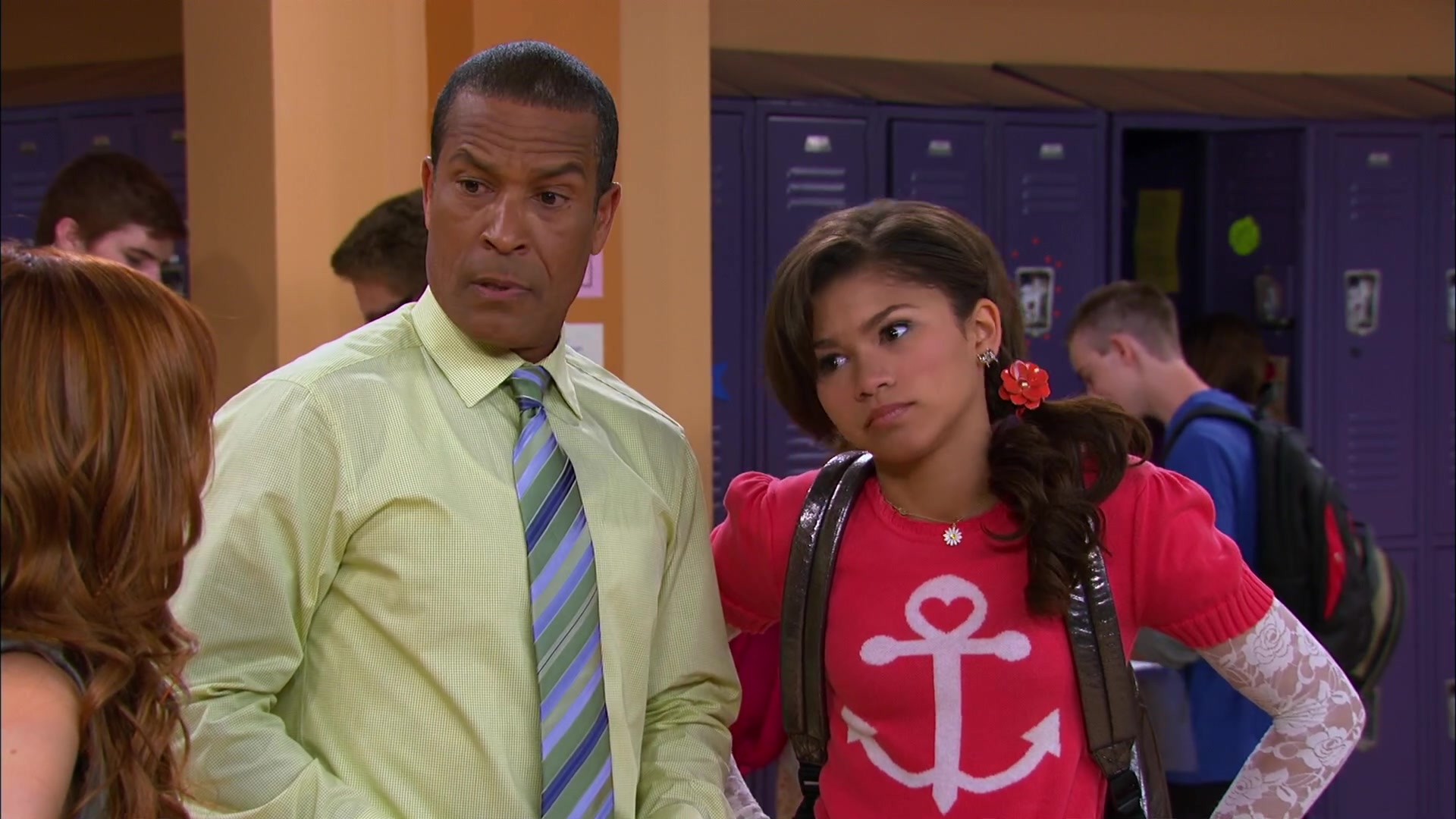 Shake_It_Up_S02E05_Doctor_It_Up_1080p_BTD_000206.jpg