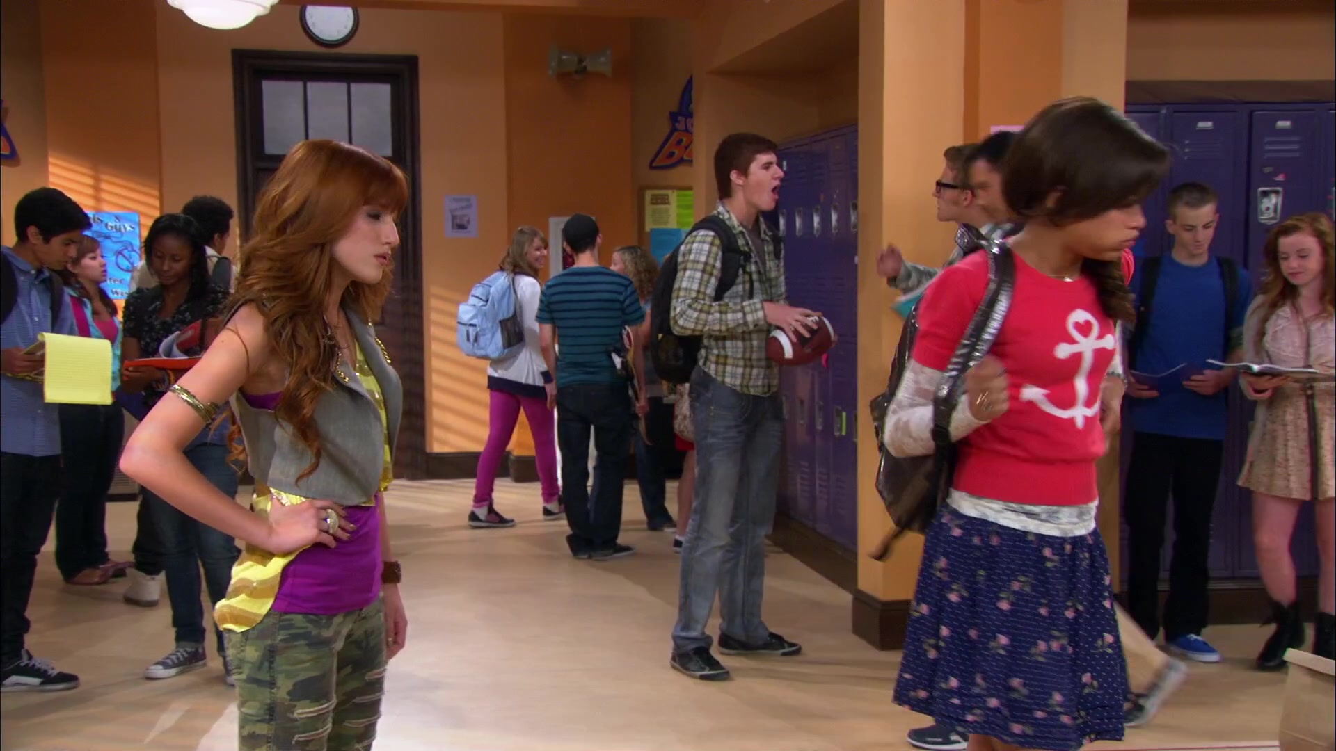 Shake_It_Up_S02E05_Doctor_It_Up_1080p_BTD_000269.jpg Shake_It_Up_S02E05_Doctor_It_Up_1080p_BTD_000269.jpg