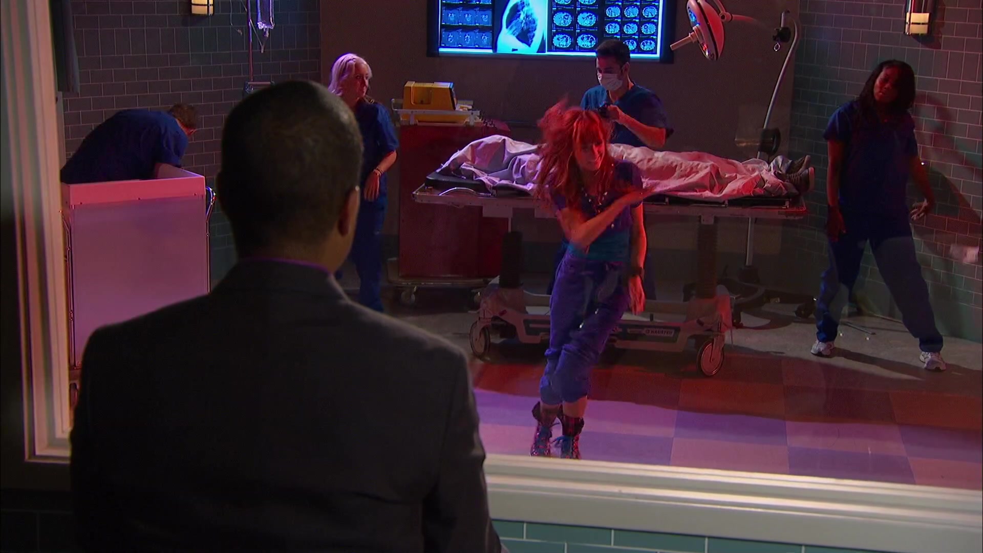 Shake_It_Up_S02E05_Doctor_It_Up_1080p_BTD_002323.jpg