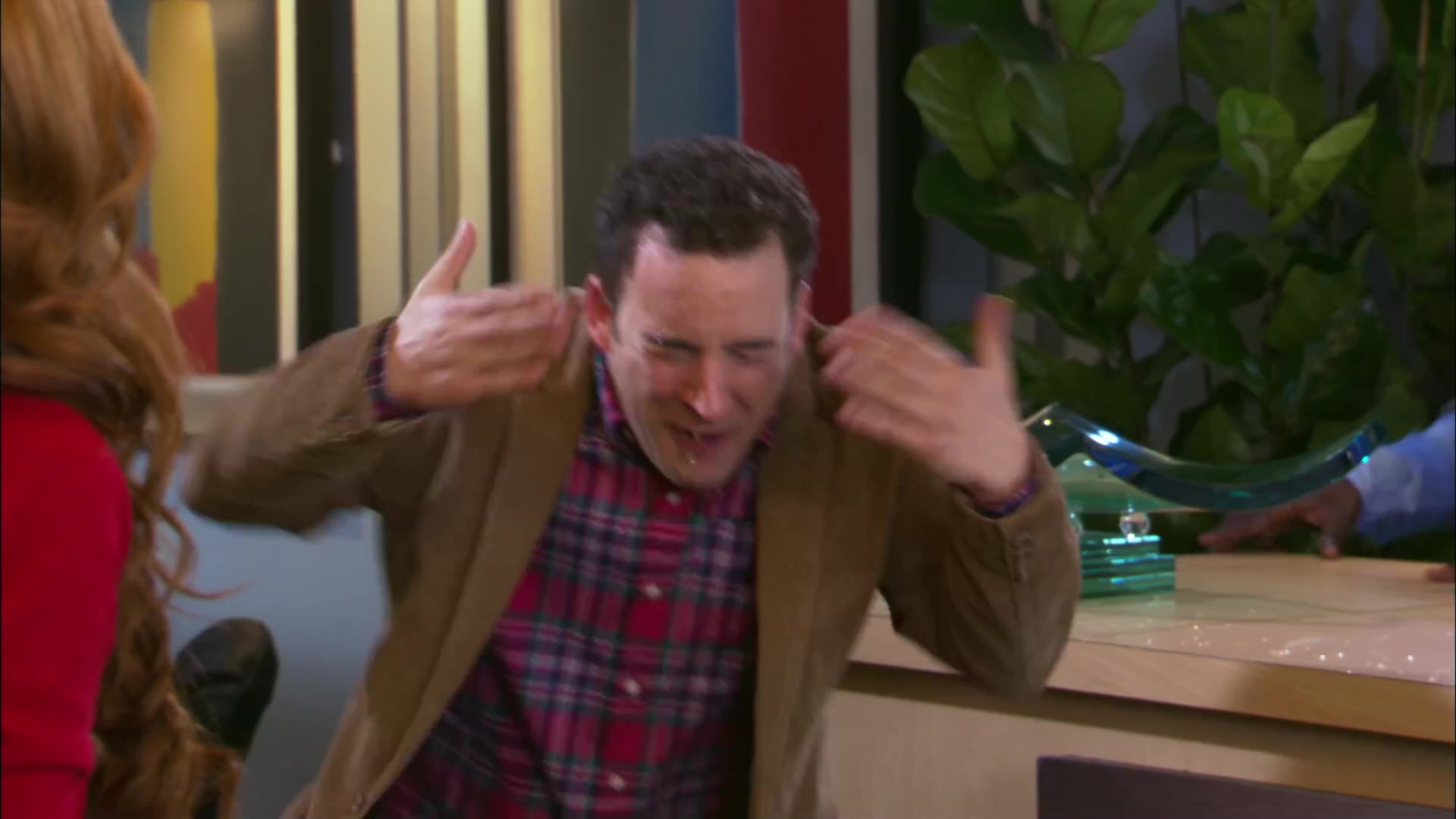 Shake_It_Up_S02E06_Review_It_Up_1080p_BTD_000736.jpg