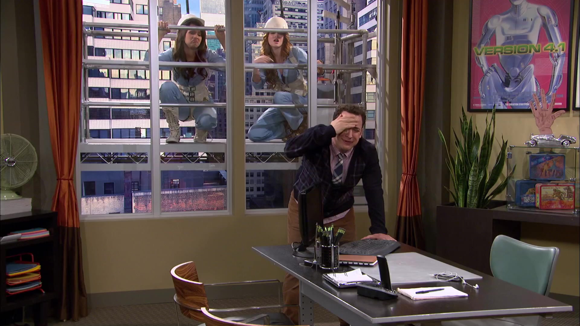 Shake_It_Up_S02E06_Review_It_Up_1080p_BTD_001152.jpg Shake_It_Up_S02E06_Review_It_Up_1080p_BTD_001152.jpg