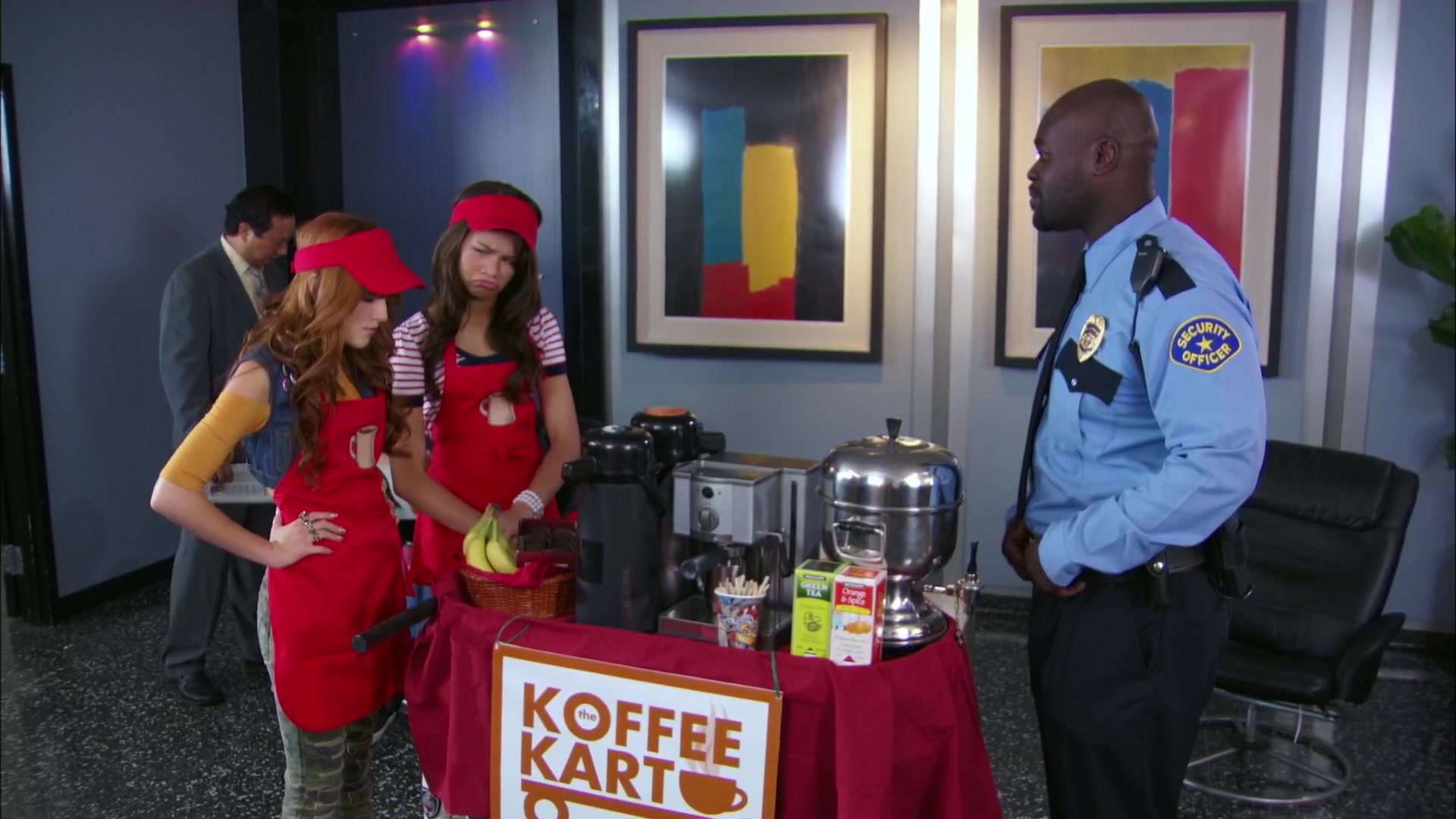 Shake_It_Up_S02E06_Review_It_Up_1080p_BTD_001508.jpg
