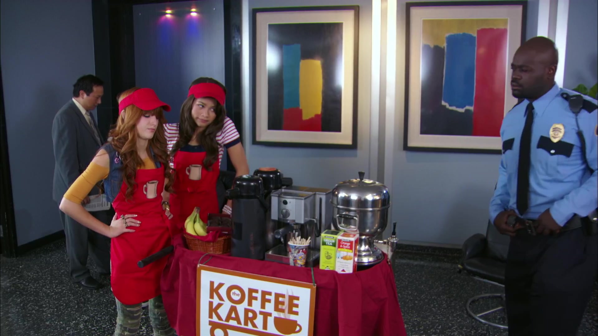 Shake_It_Up_S02E06_Review_It_Up_1080p_BTD_001525.jpg