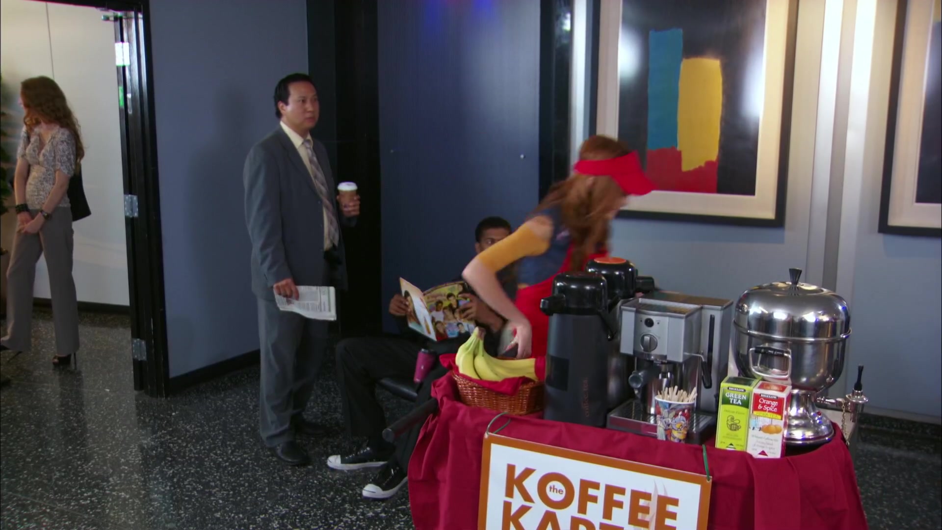 Shake_It_Up_S02E06_Review_It_Up_1080p_BTD_001544.jpg Shake_It_Up_S02E06_Review_It_Up_1080p_BTD_001544.jpg