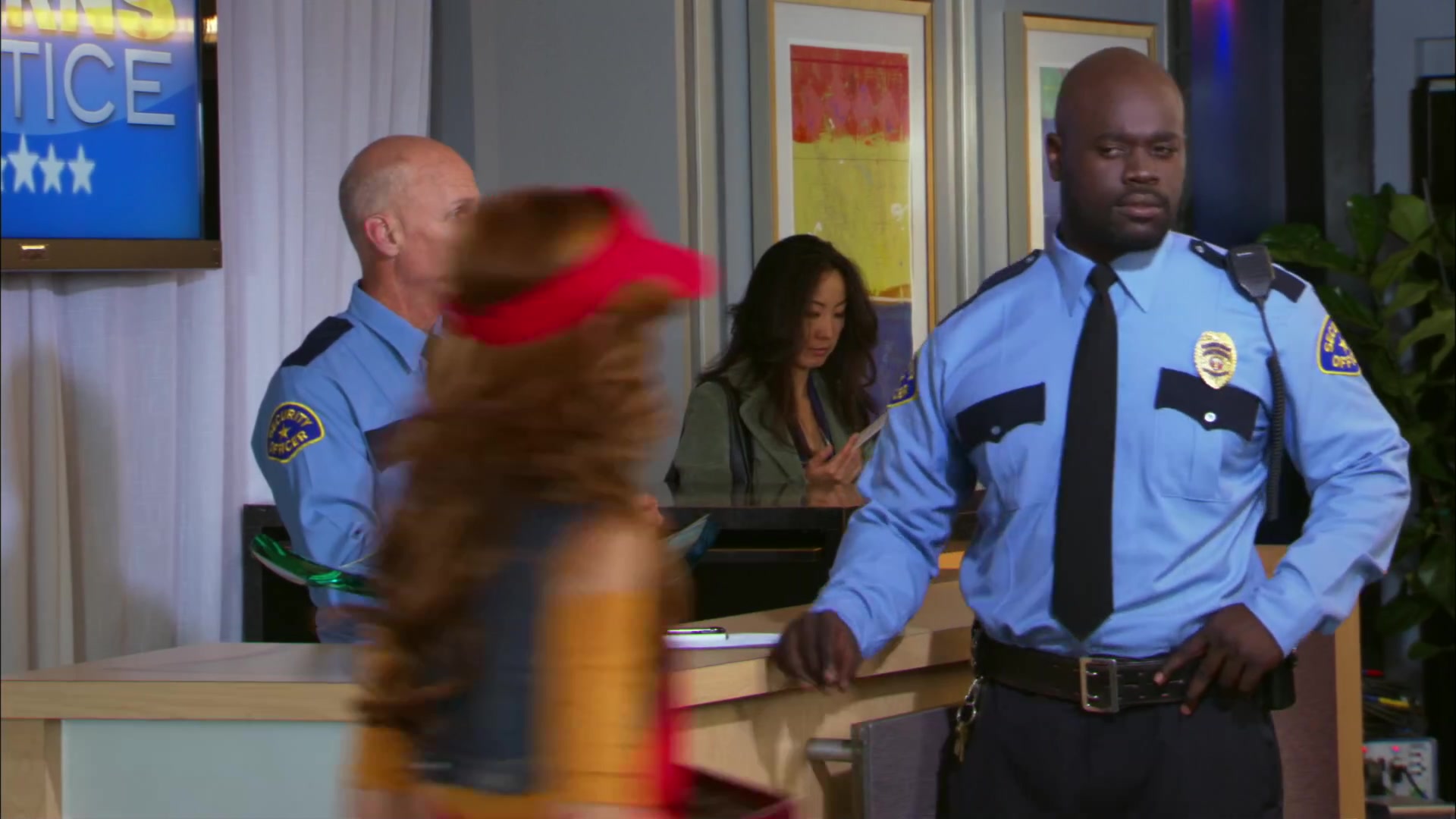 Shake_It_Up_S02E06_Review_It_Up_1080p_BTD_001547.jpg