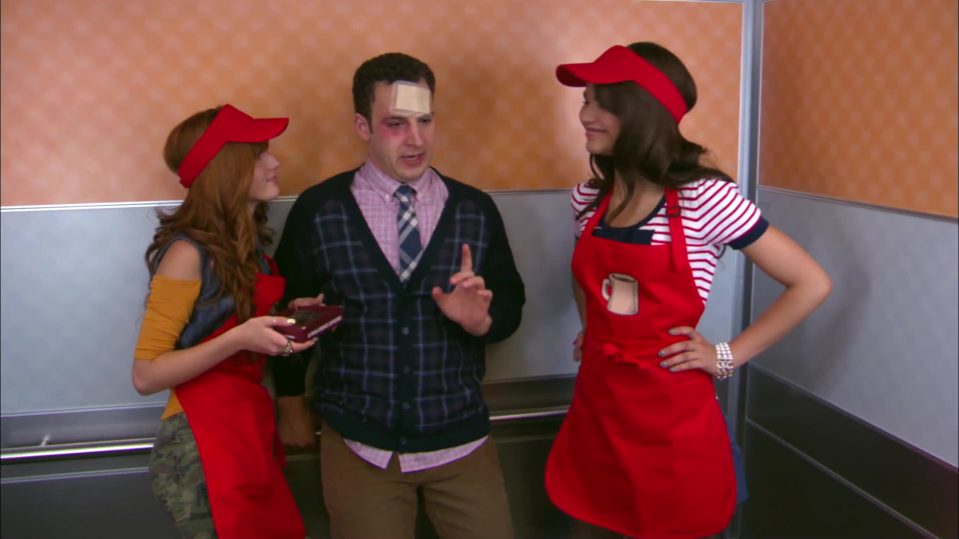 Shake_It_Up_S02E06_Review_It_Up_1080p_BTD_001563.jpg