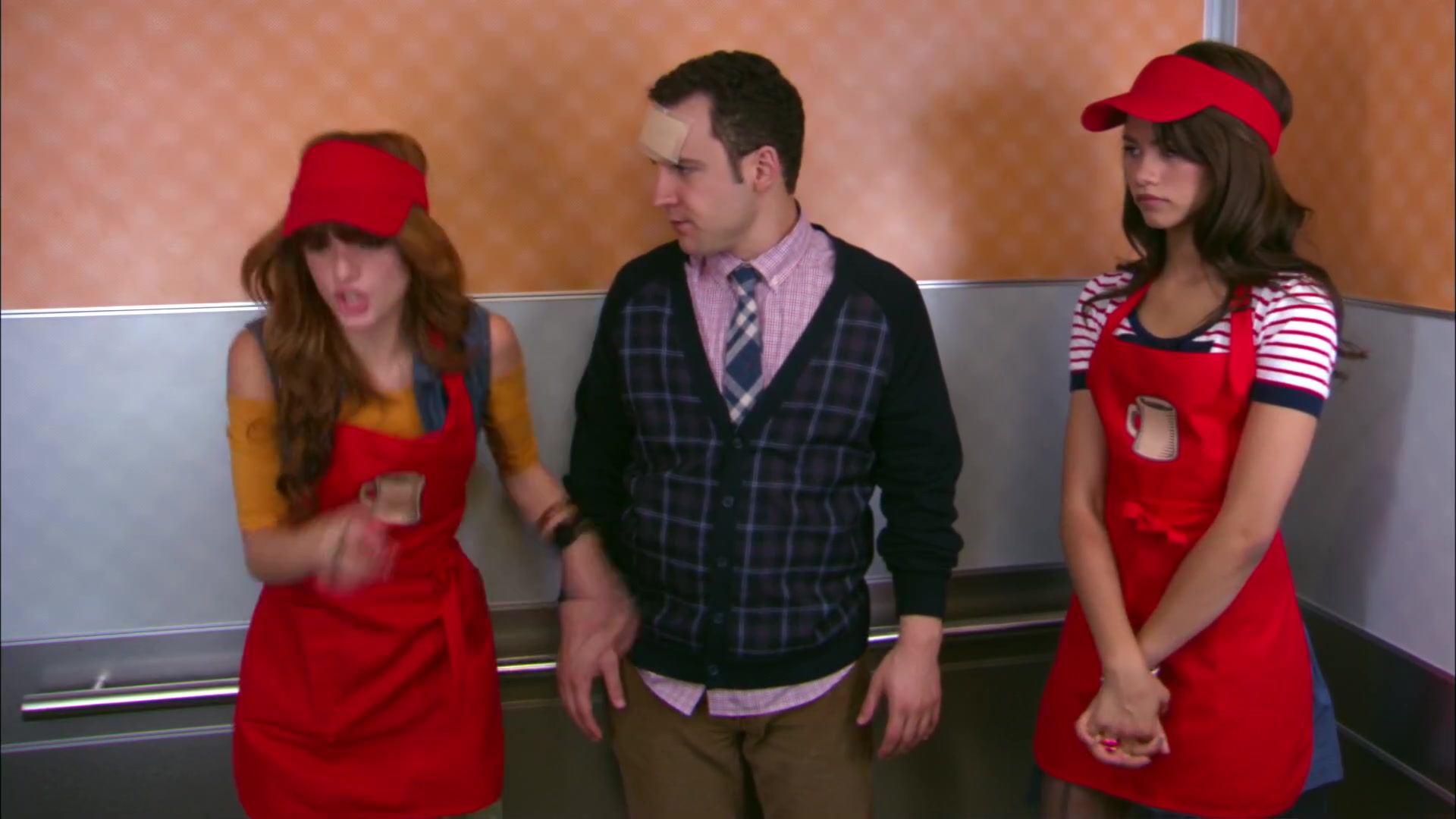 Shake_It_Up_S02E06_Review_It_Up_1080p_BTD_001641.jpg Shake_It_Up_S02E06_Review_It_Up_1080p_BTD_001641.jpg