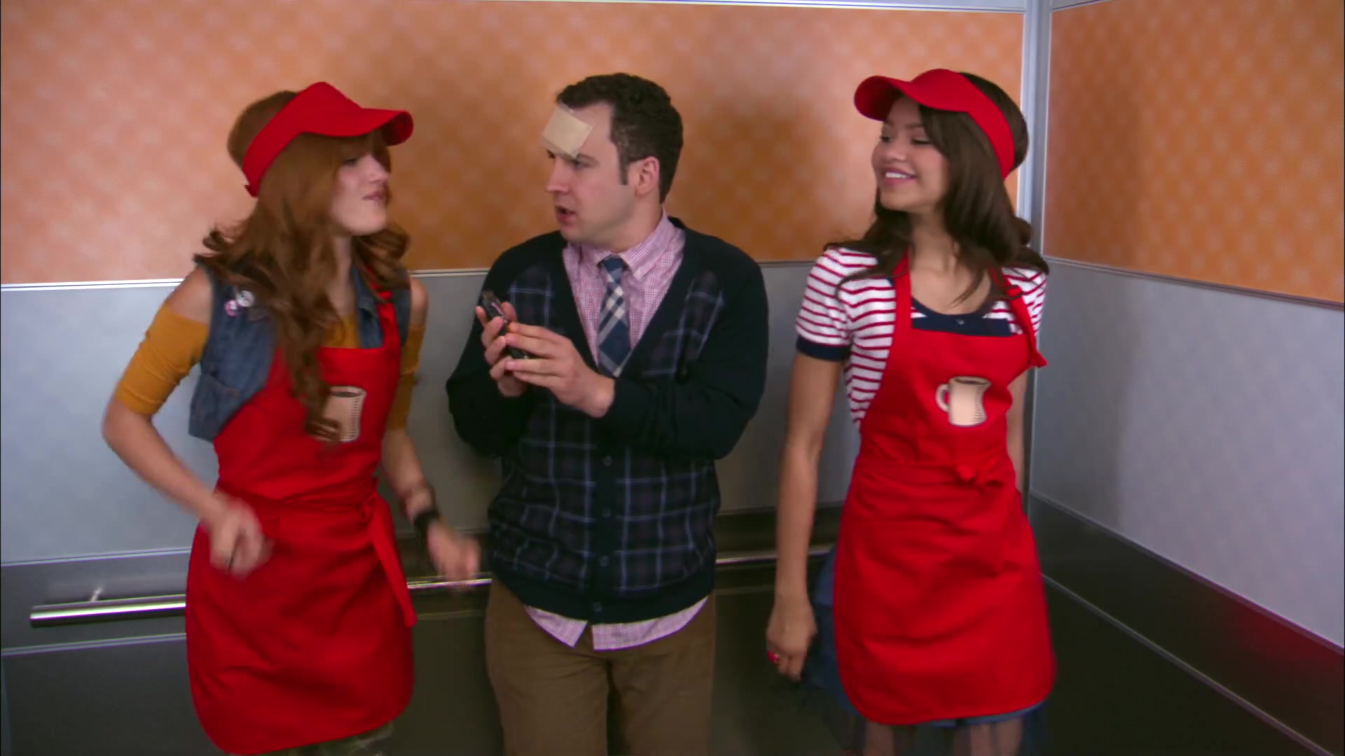 Shake_It_Up_S02E06_Review_It_Up_1080p_BTD_001676.jpg Shake_It_Up_S02E06_Review_It_Up_1080p_BTD_001676.jpg