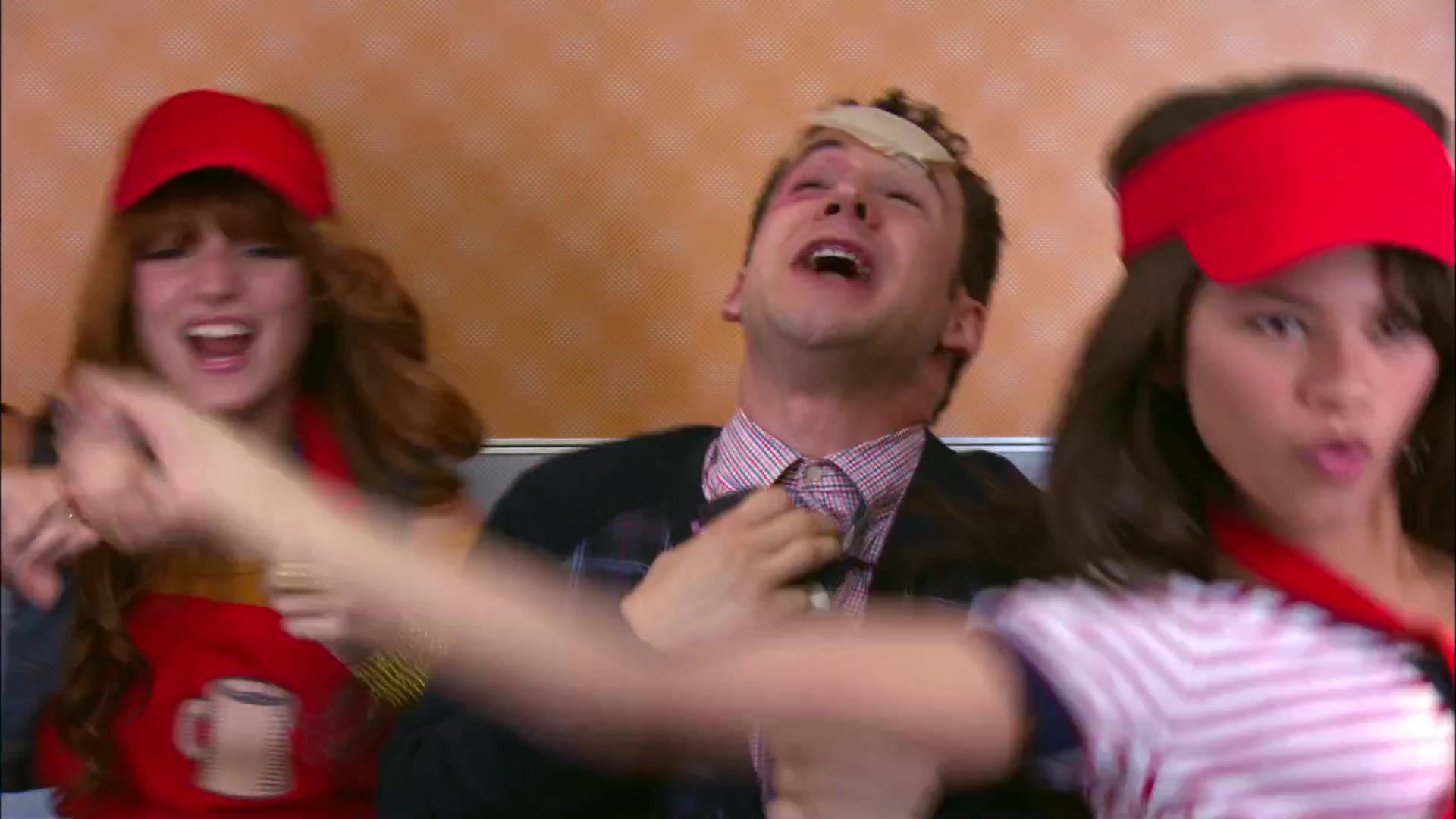 Shake_It_Up_S02E06_Review_It_Up_1080p_BTD_001695.jpg Shake_It_Up_S02E06_Review_It_Up_1080p_BTD_001695.jpg