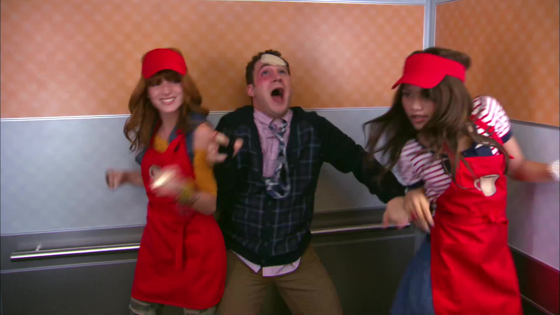 Shake_It_Up_S02E06_Review_It_Up_1080p_BTD_001707.jpg