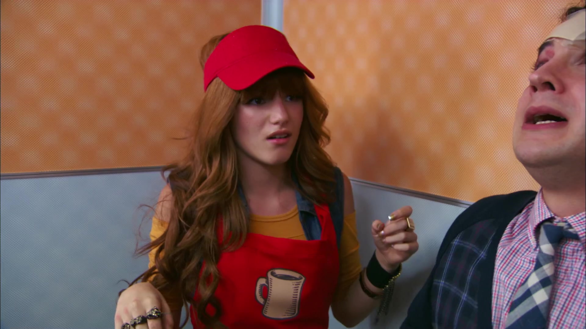 Shake_It_Up_S02E06_Review_It_Up_1080p_BTD_001714.jpg