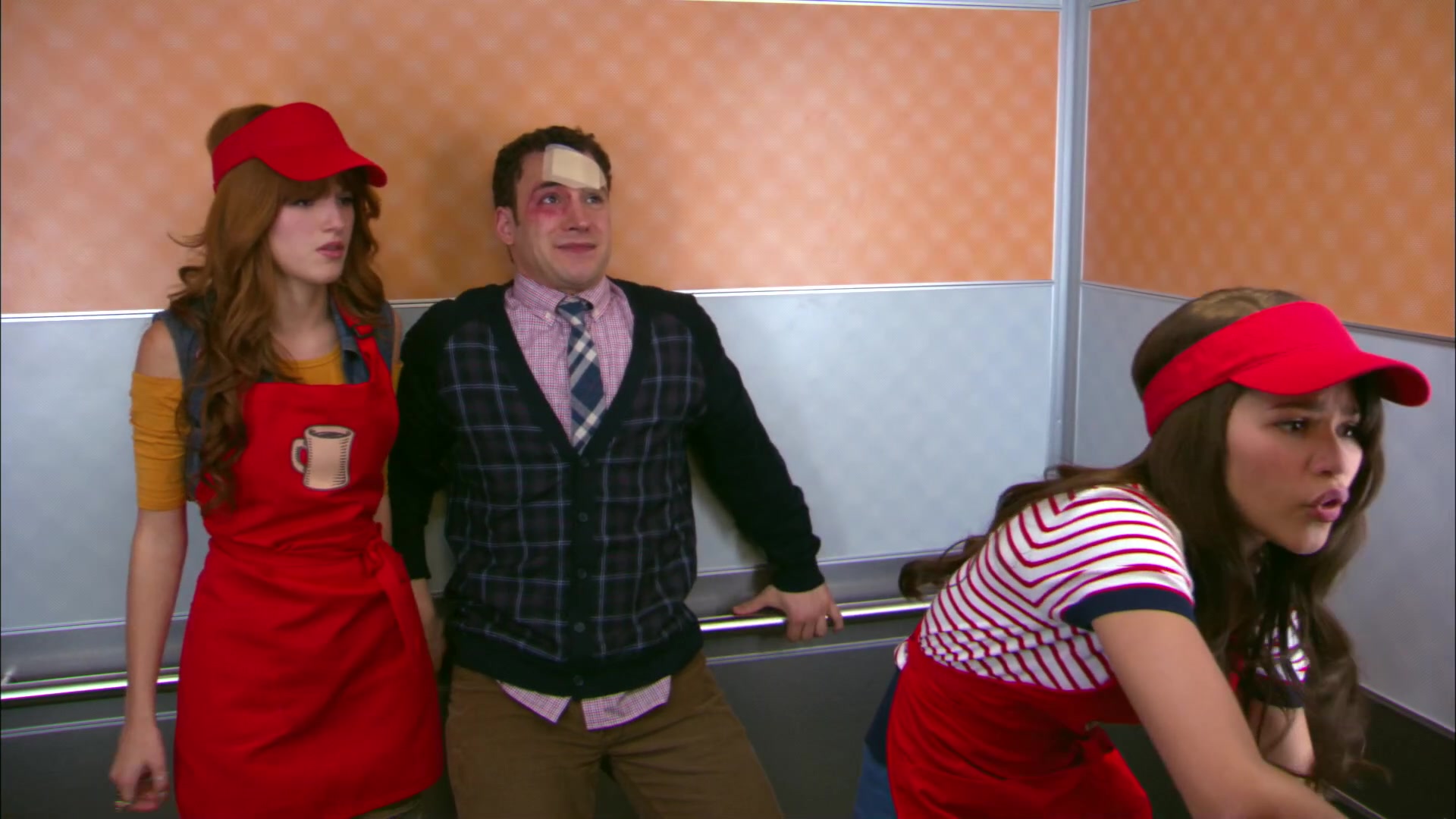 Shake_It_Up_S02E06_Review_It_Up_1080p_BTD_001746.jpg Shake_It_Up_S02E06_Review_It_Up_1080p_BTD_001746.jpg