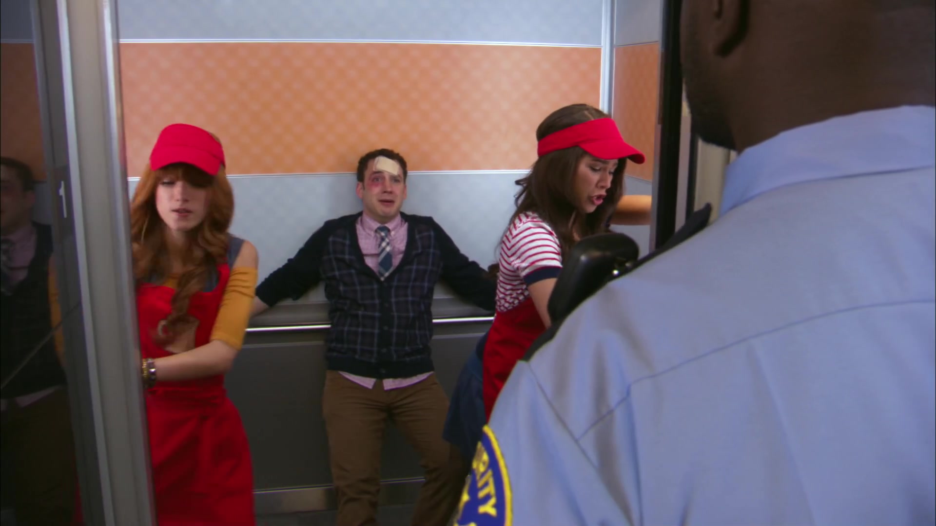 Shake_It_Up_S02E06_Review_It_Up_1080p_BTD_001759.jpg Shake_It_Up_S02E06_Review_It_Up_1080p_BTD_001759.jpg