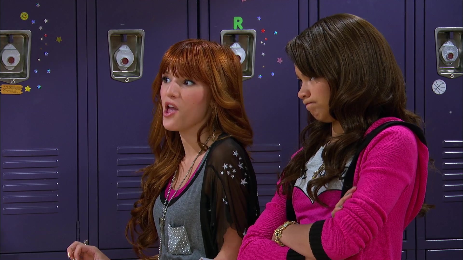 Shake_It_Up_S02E06_Review_It_Up_1080p_BTD_001824.jpg