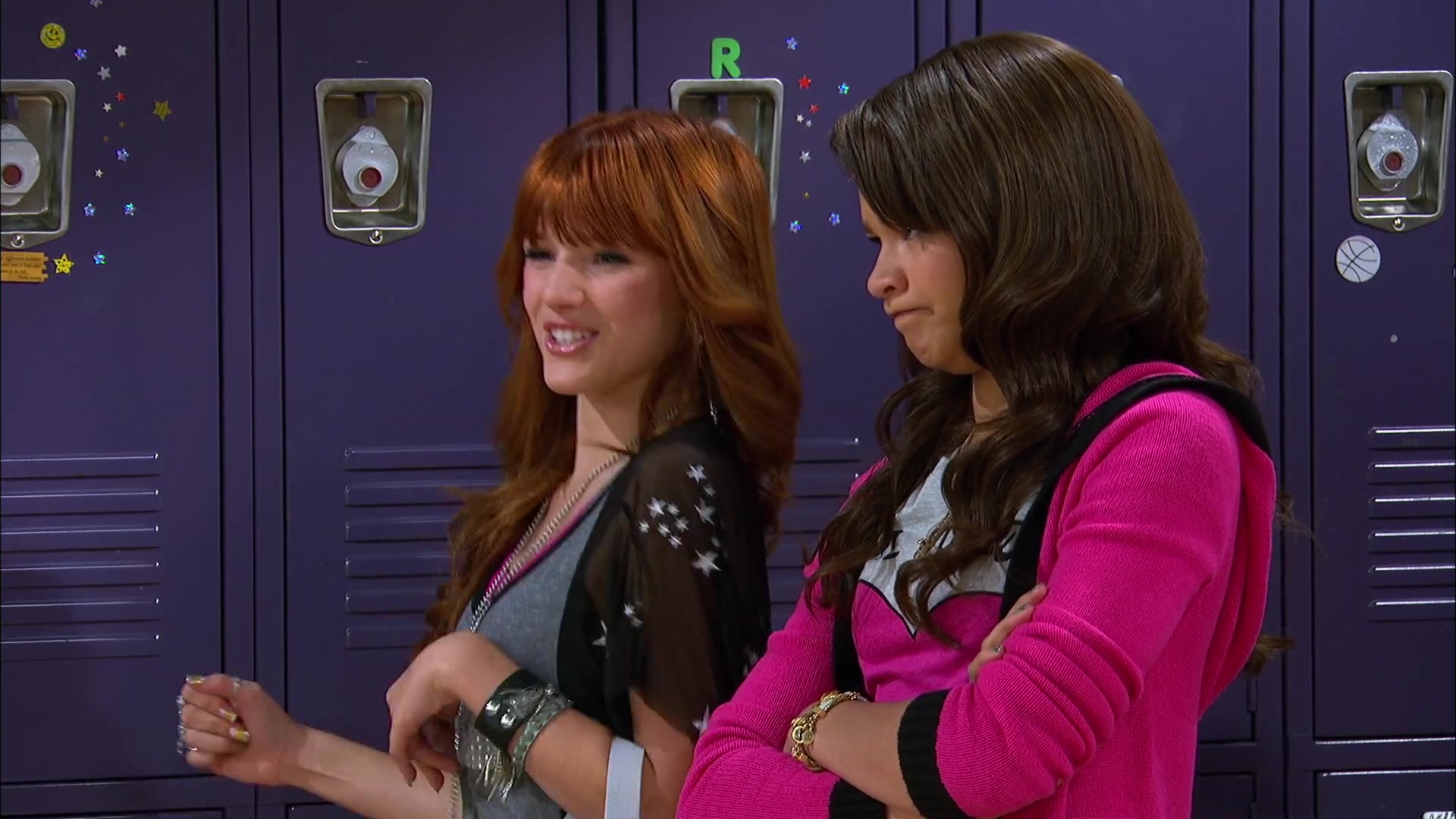 Shake_It_Up_S02E06_Review_It_Up_1080p_BTD_001838.jpg