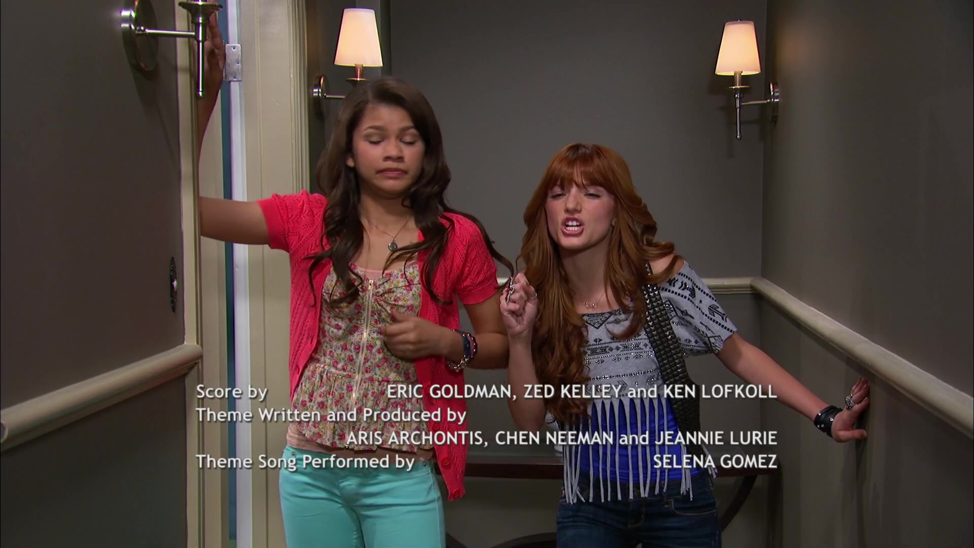 Shake_It_Up_S02E06_Review_It_Up_1080p_BTD_003202.jpg