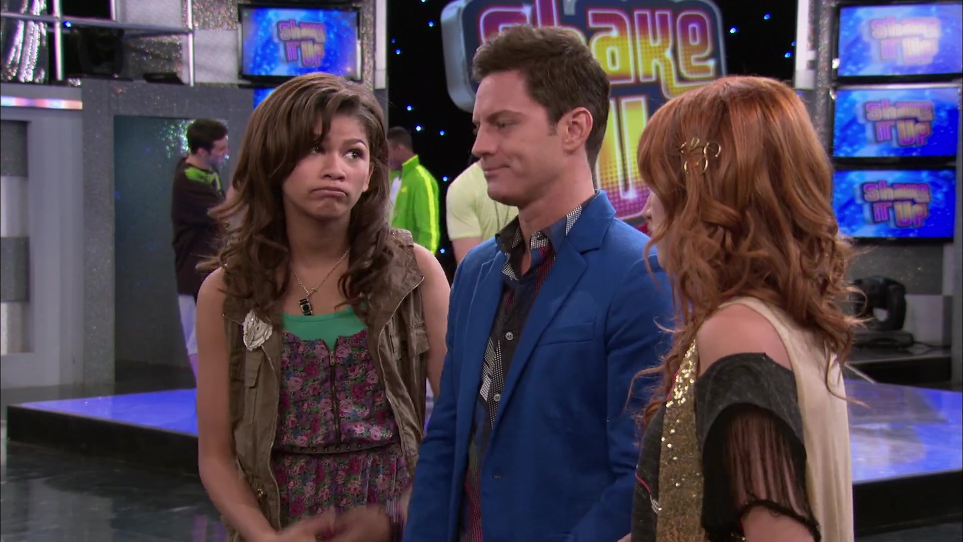 Shake_It_Up_S02E07_Double_Pegasus_It_Up_1080p_BTD_000701.jpg
